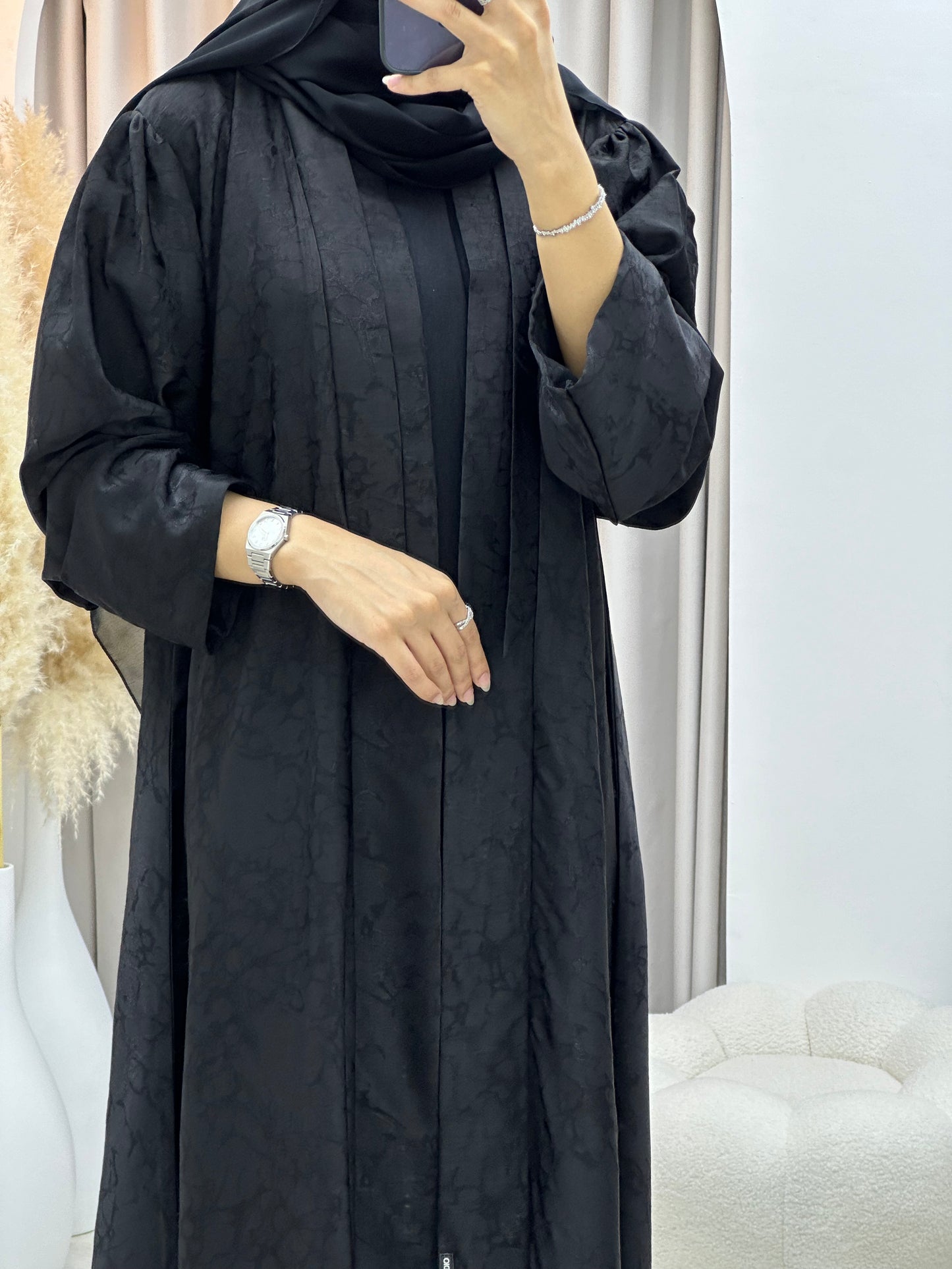 C 0275-01 Black Ragged Abaya