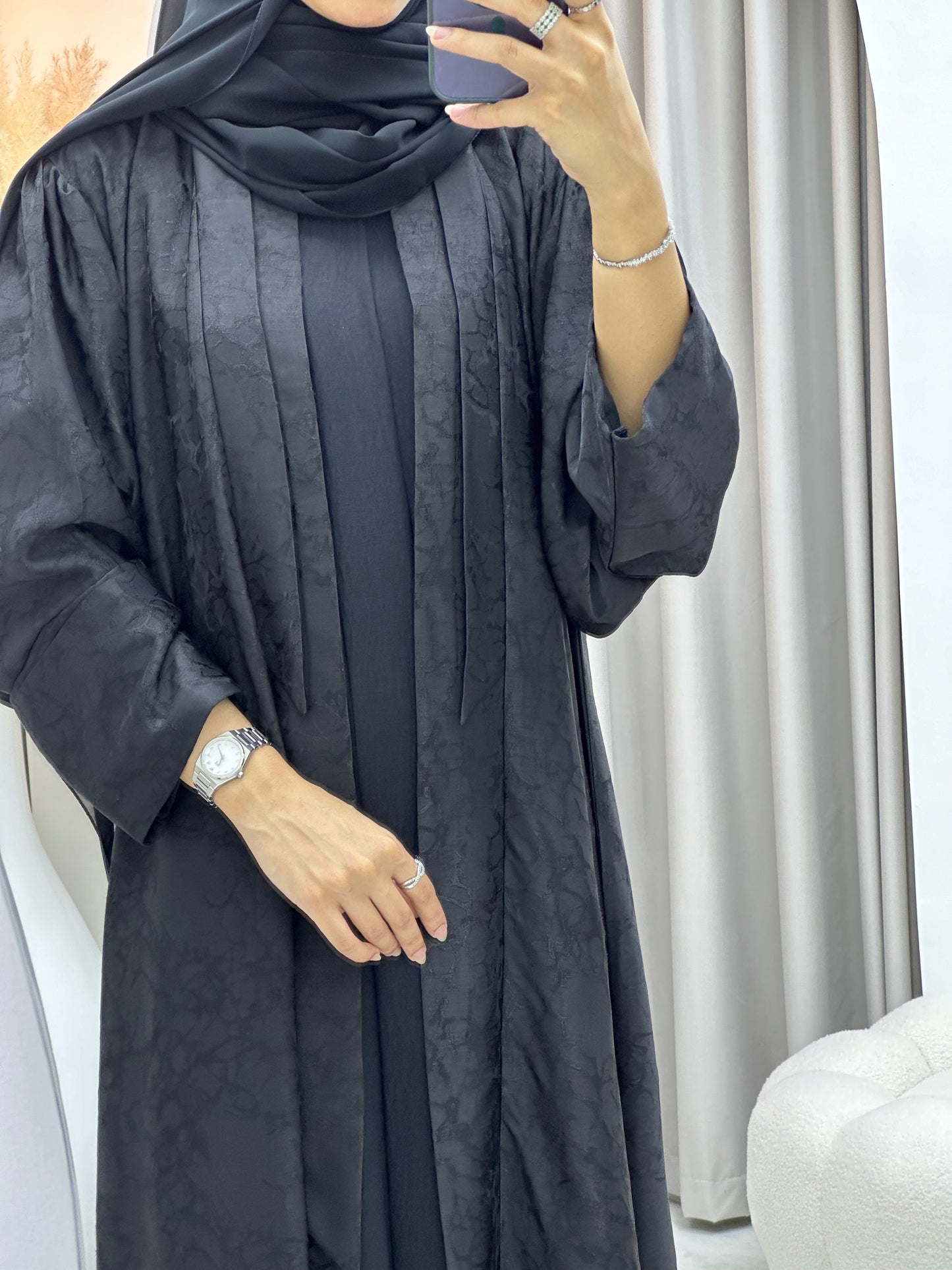 C 0275-01 Black Ragged Abaya