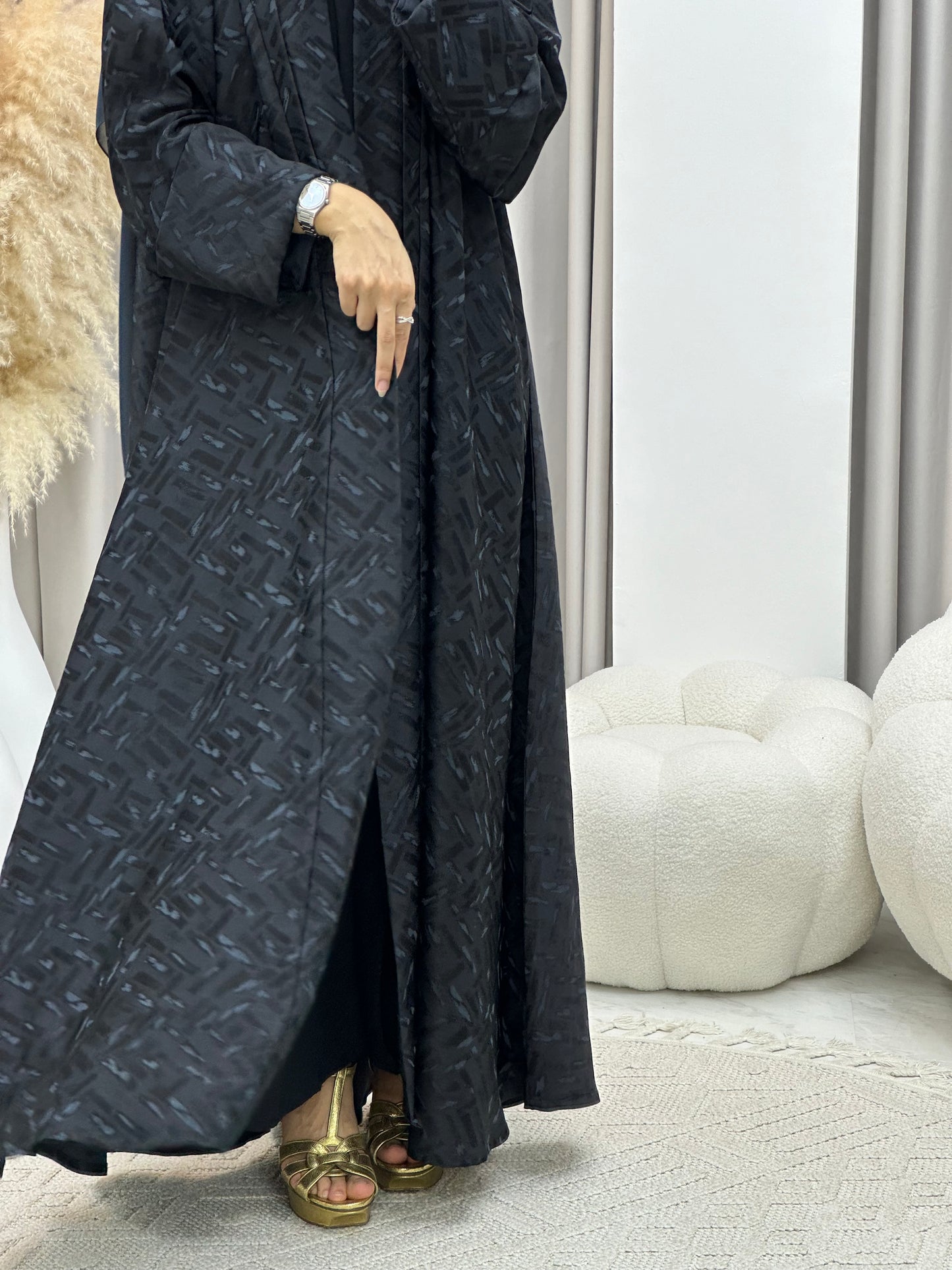 C 0276-02 Dark Grey Tagged Abaya