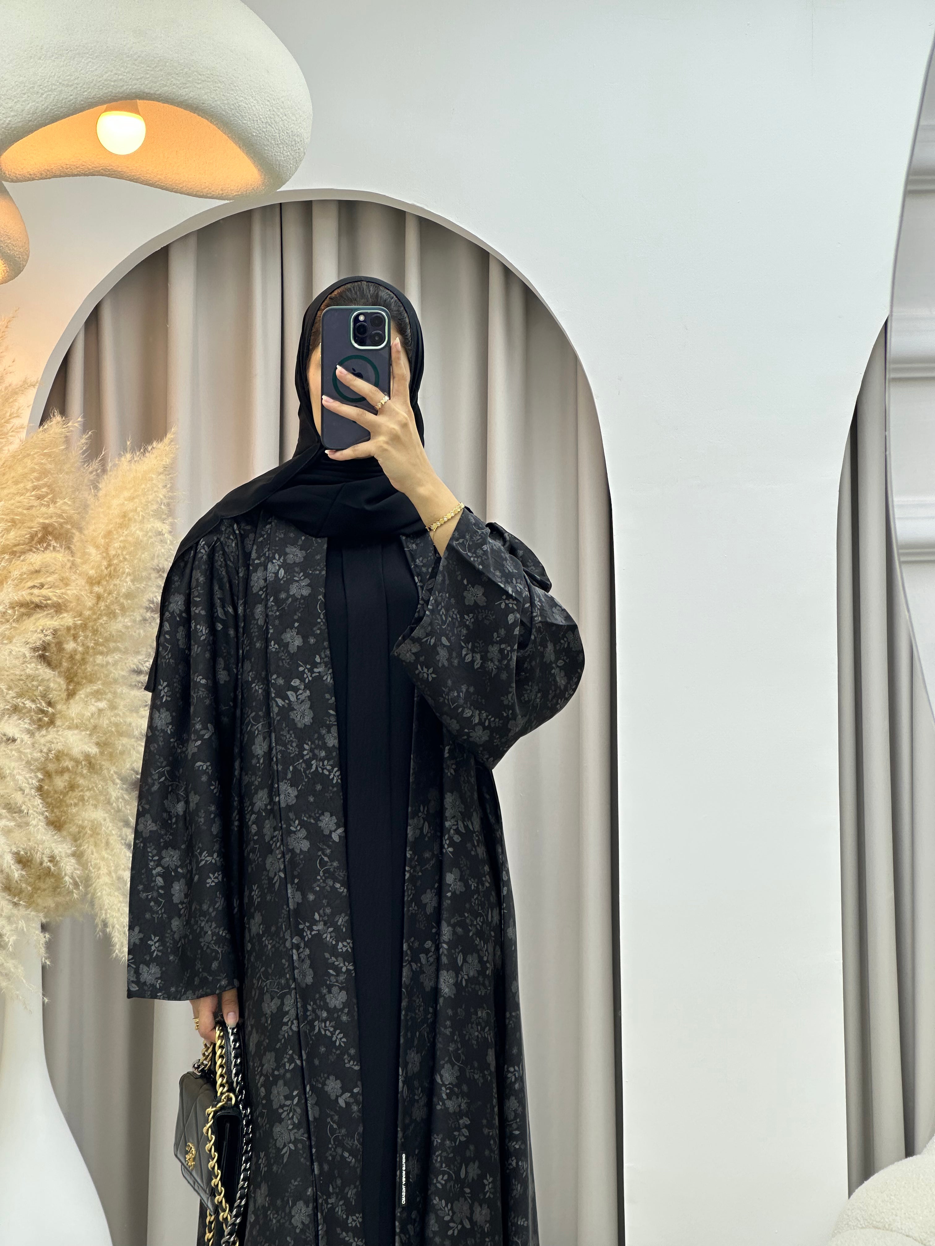 C RTW-U 0493 Silver Metallic Printed Abaya