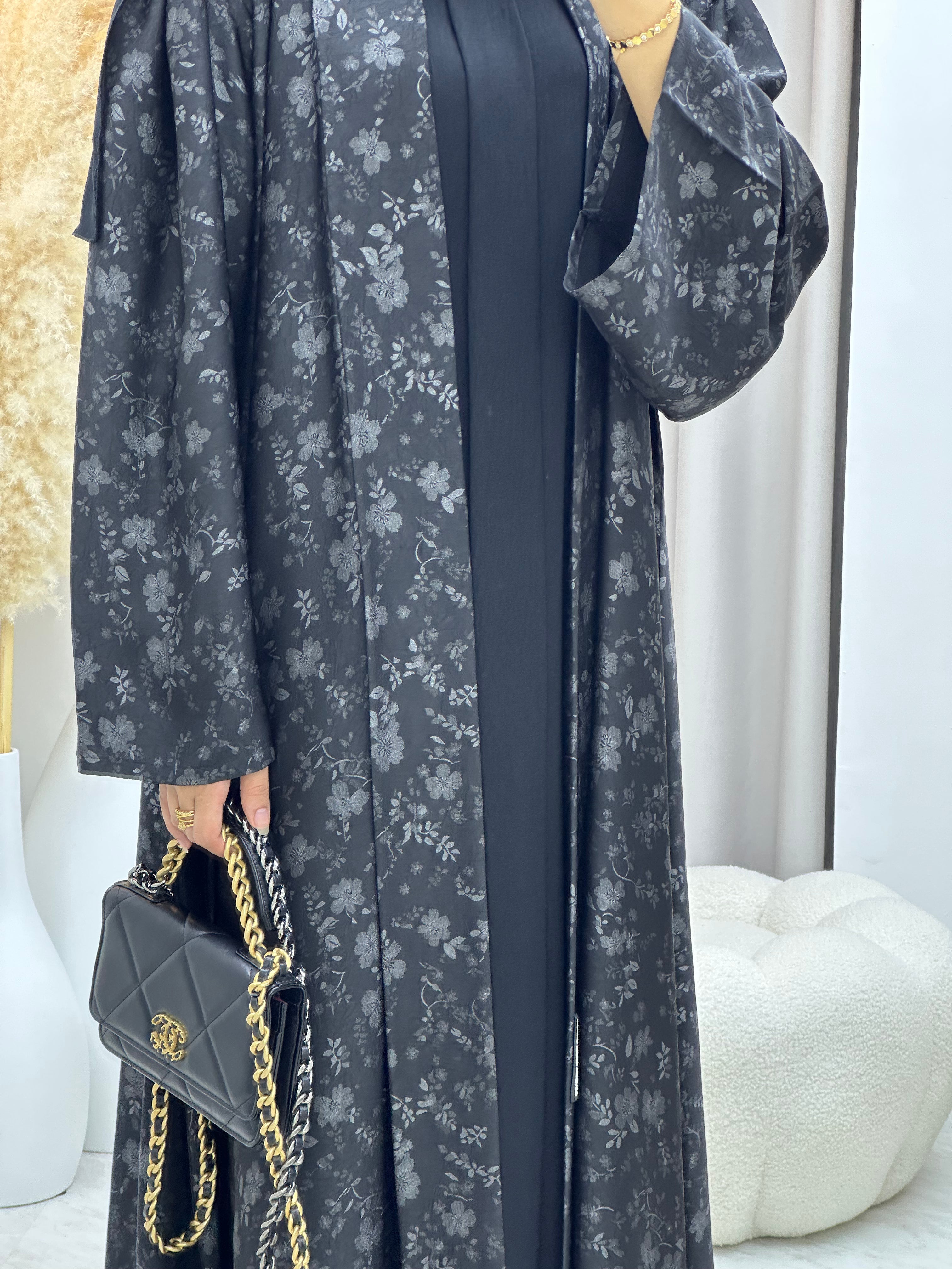 C RTW-U 0493 Silver Metallic Printed Abaya