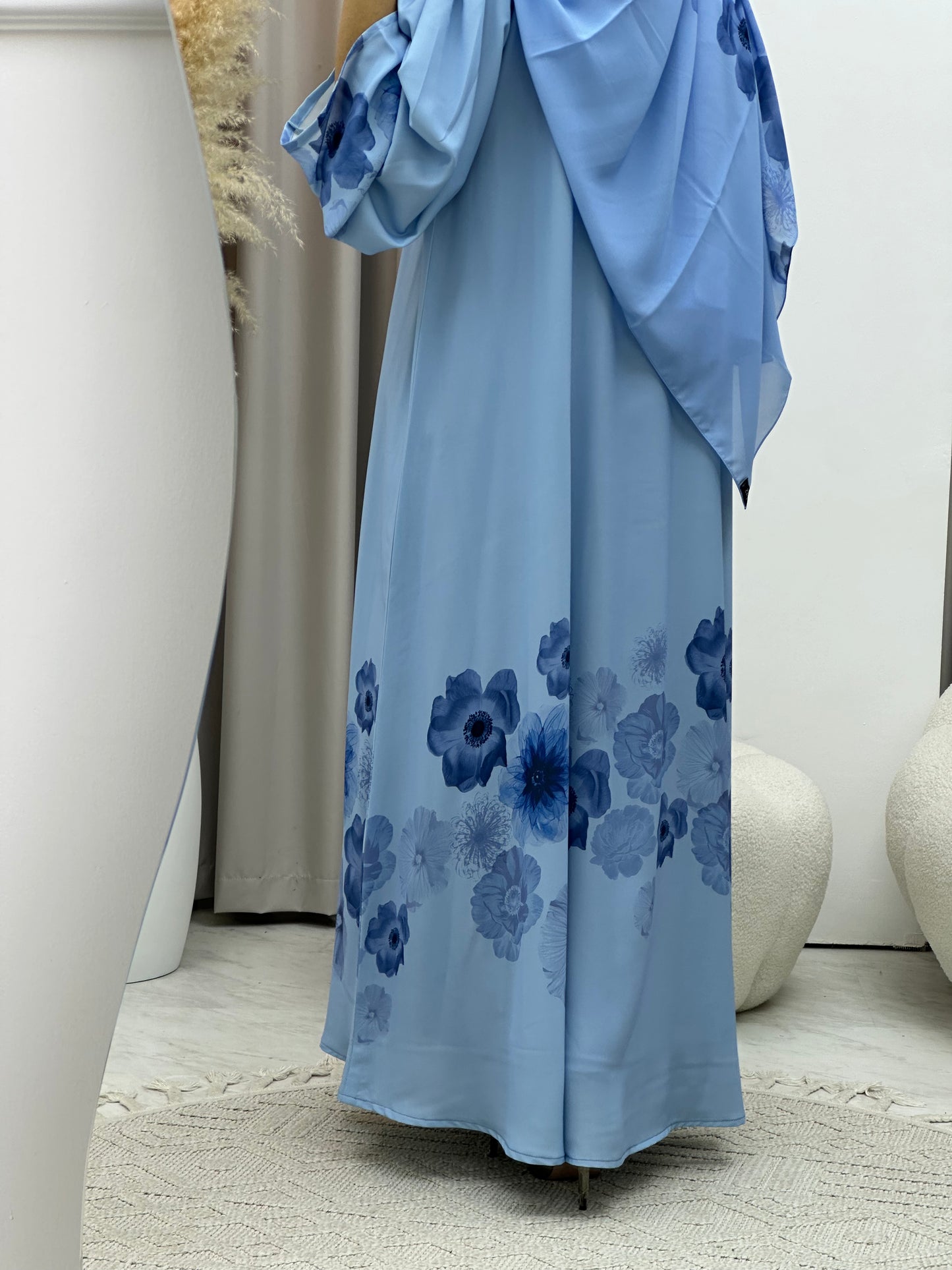 C 0425 Blue Printed Abaya