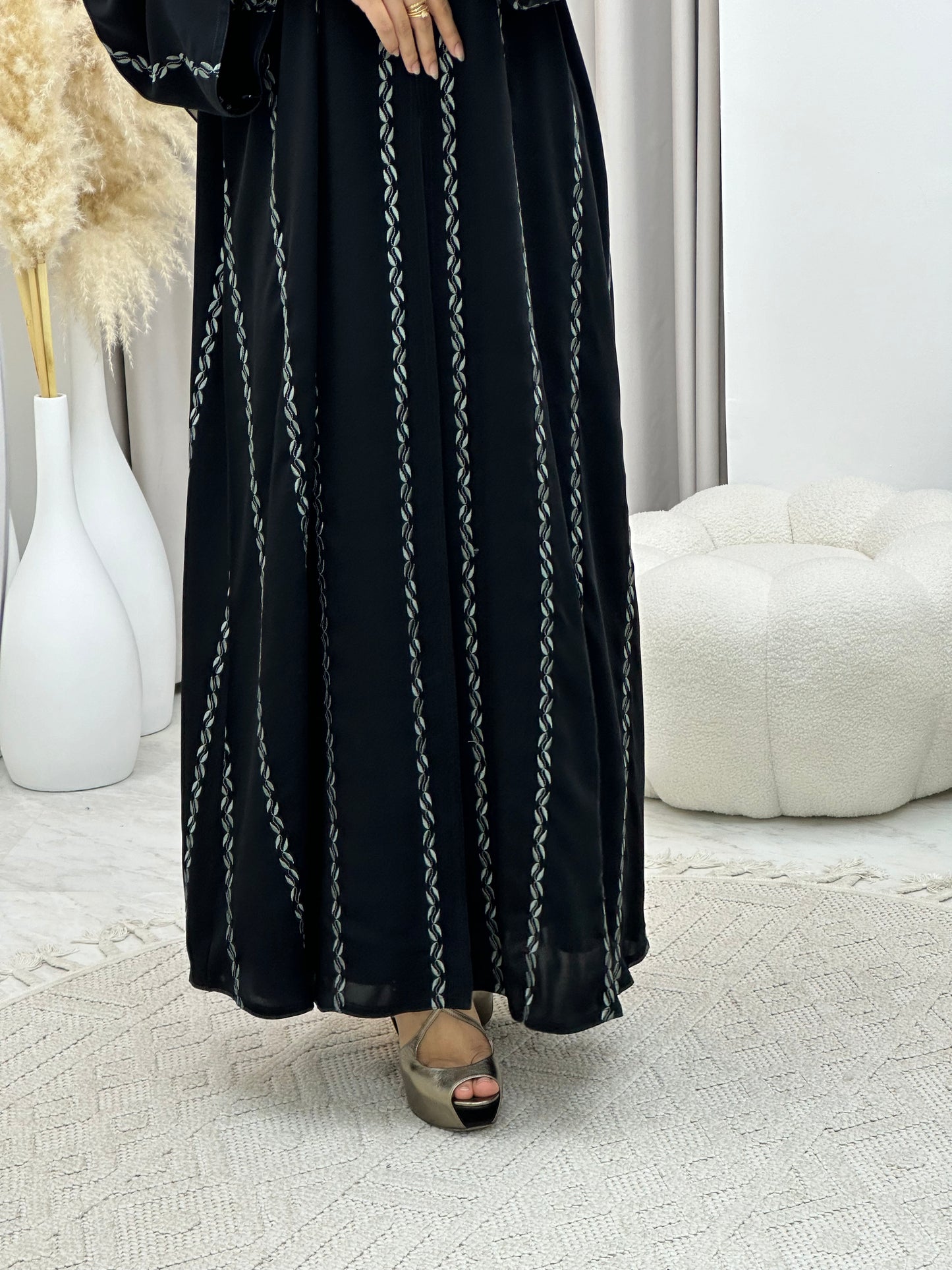 C 0281-01 Black Embroidery Abaya