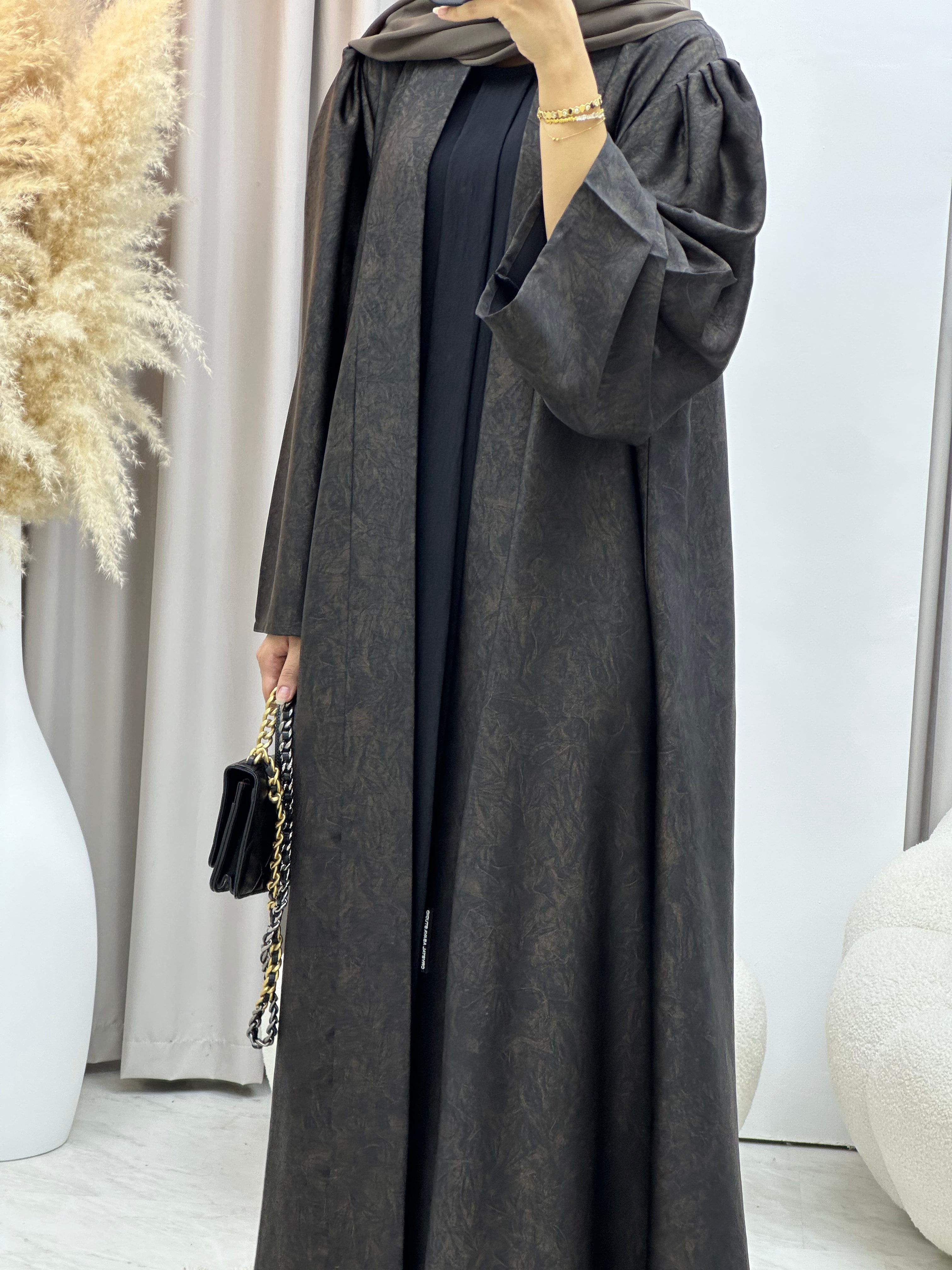 C RTW-U 0497 Gold Metallic Printed Abaya