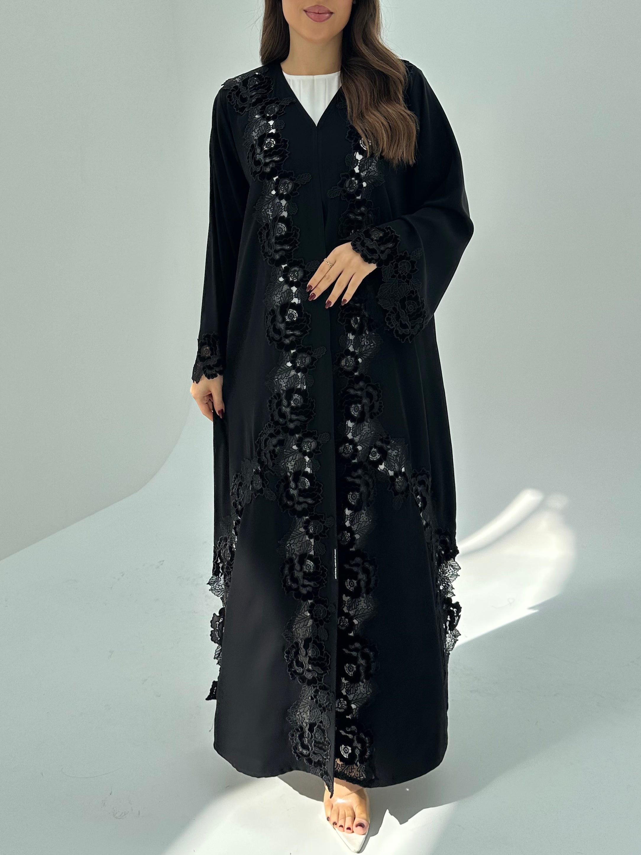 C 1676 Black Floral Lace Abaya
