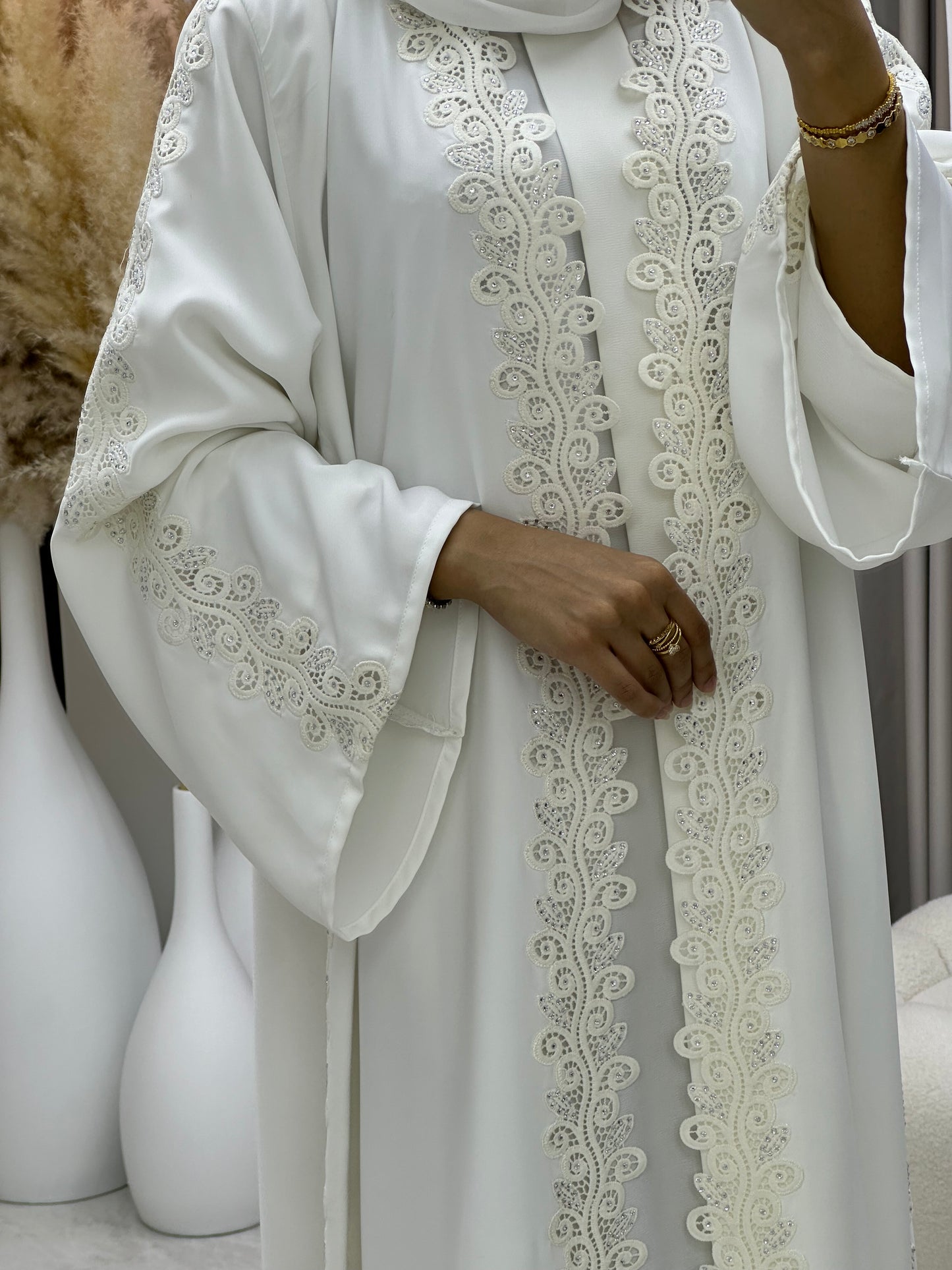 C 0277 White Lace Abaya