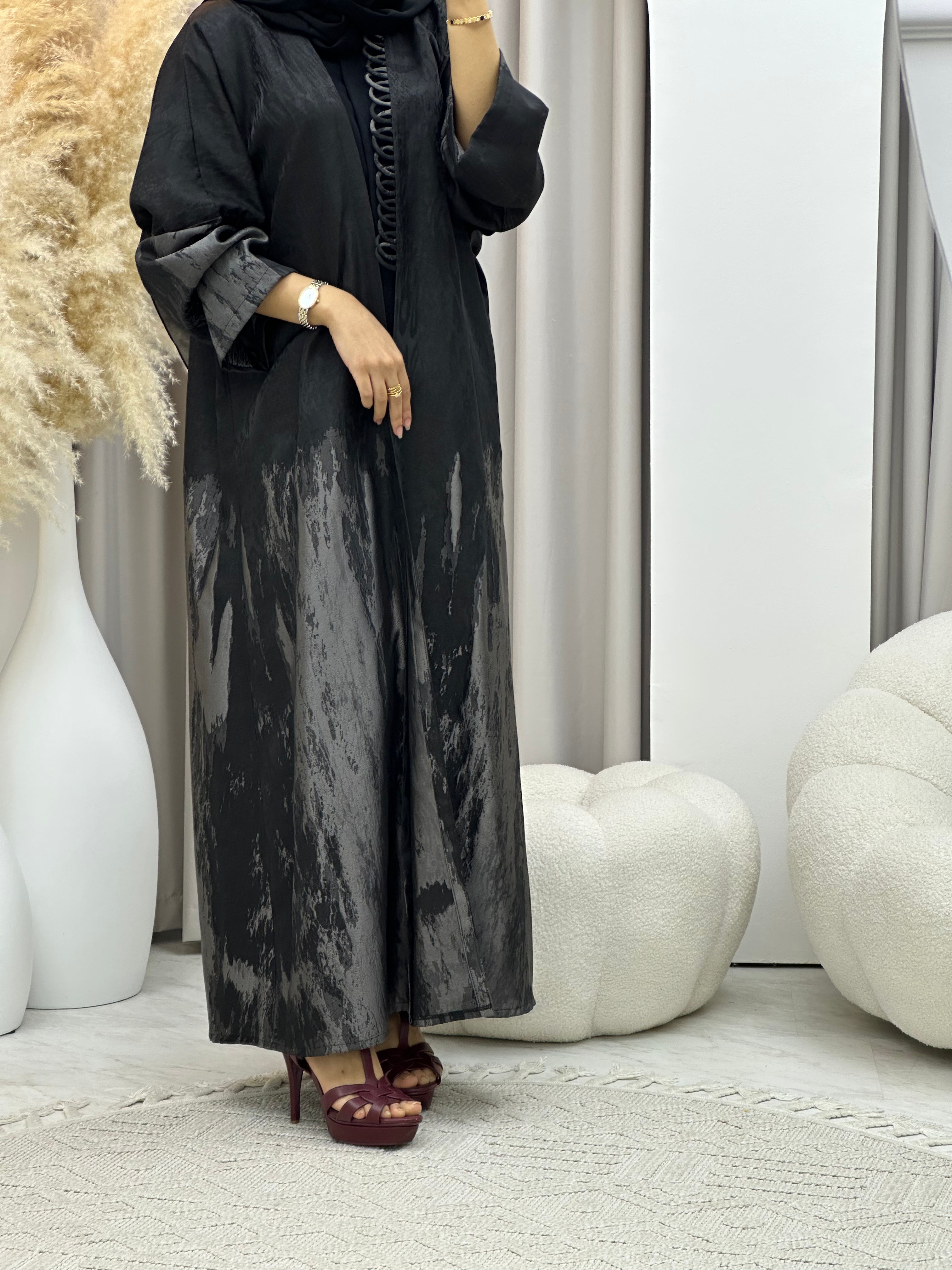 C RTW-U 0536 Black Silver Jacquard Abaya