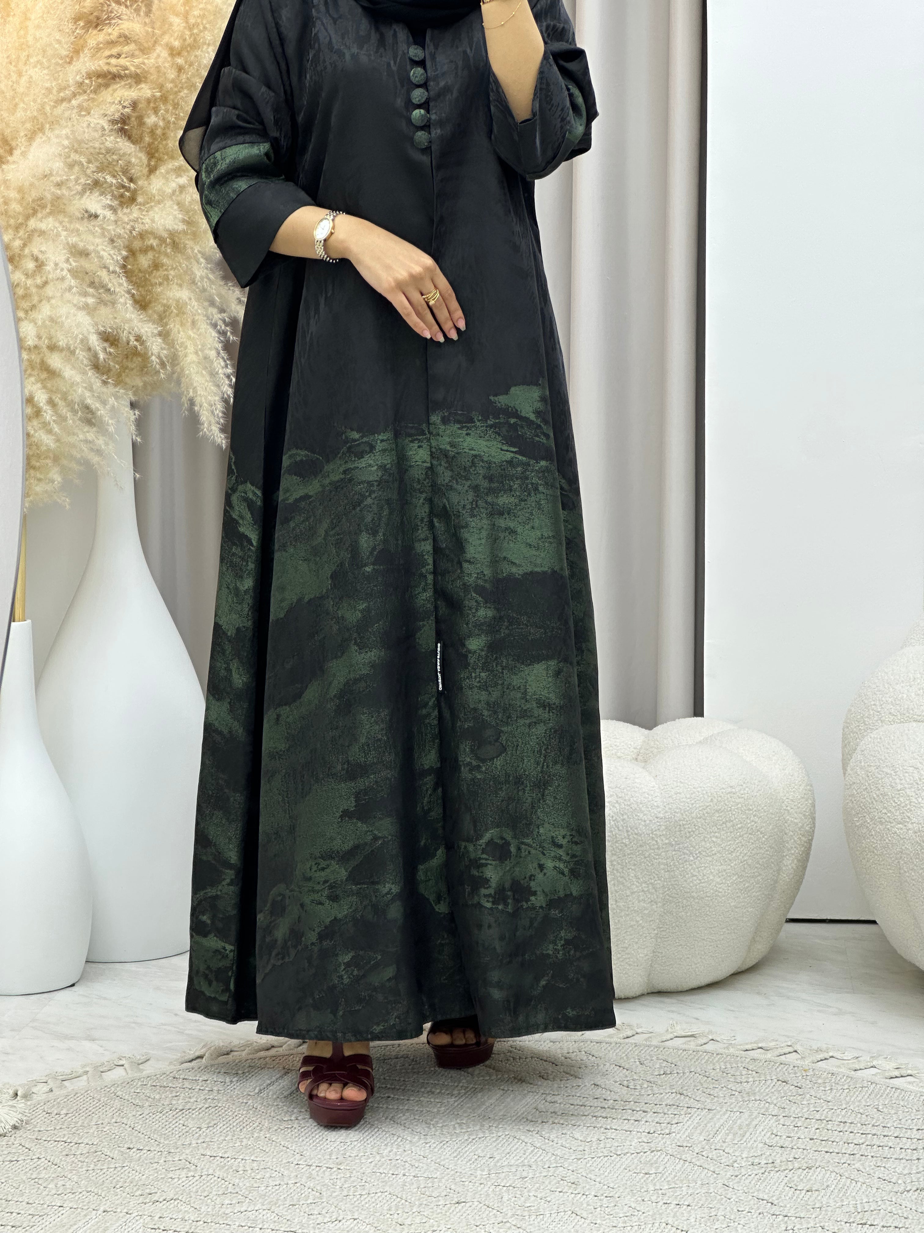 C RTW-U 0537 Black Green Jacquard Abaya