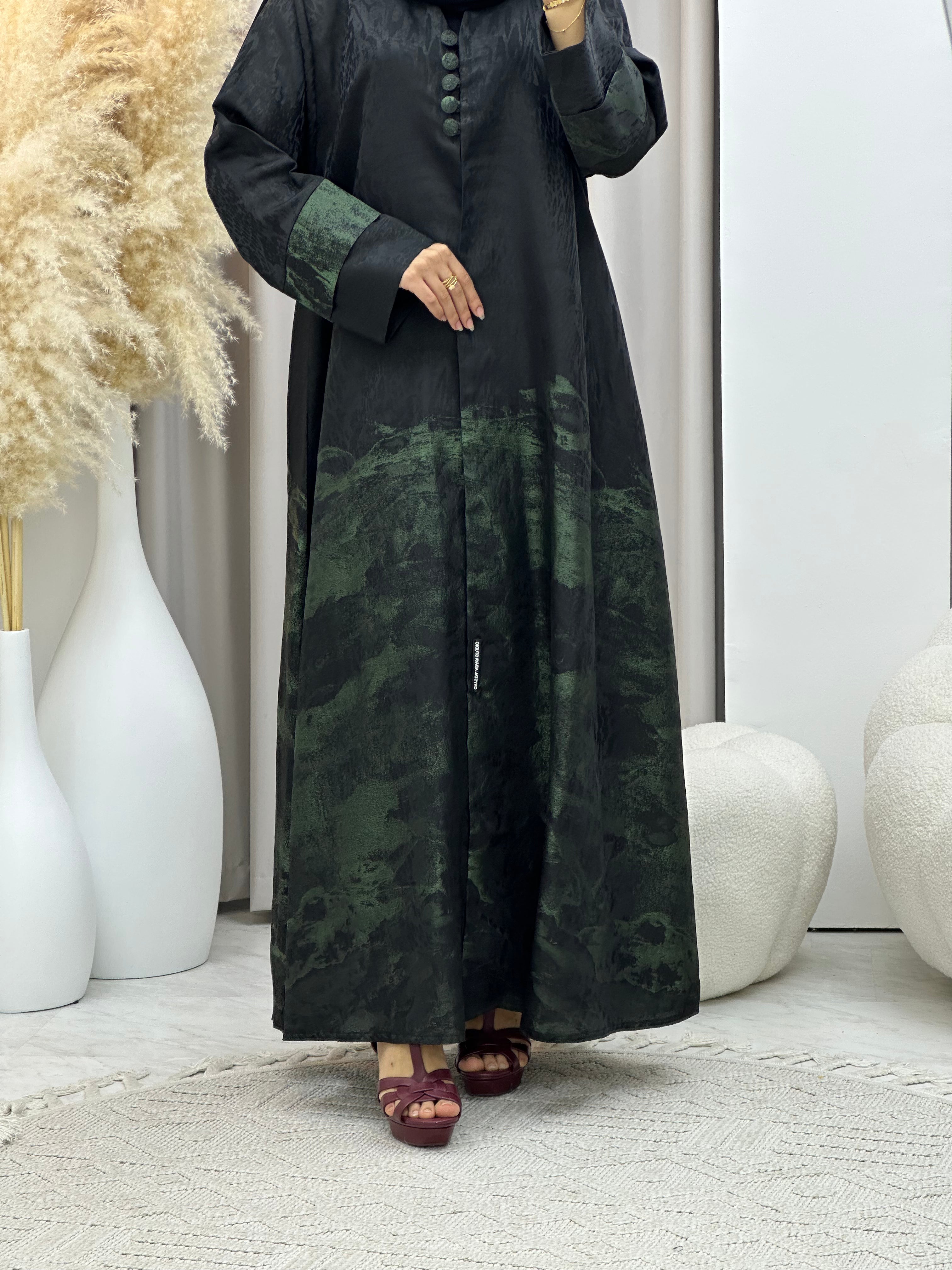 C RTW-U 0537 Black Green Jacquard Abaya