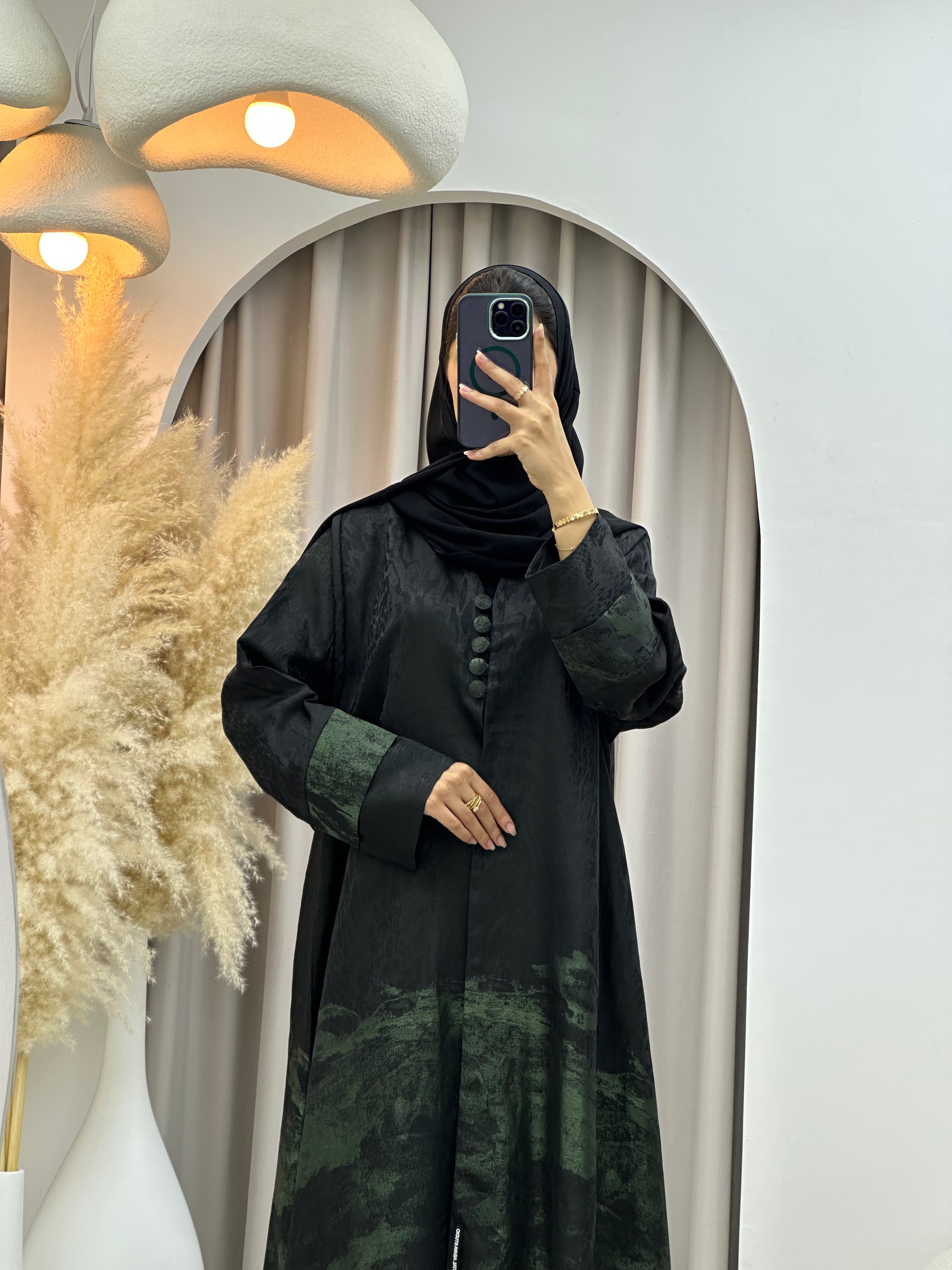 C RTW-U 0537 Black Green Jacquard Abaya