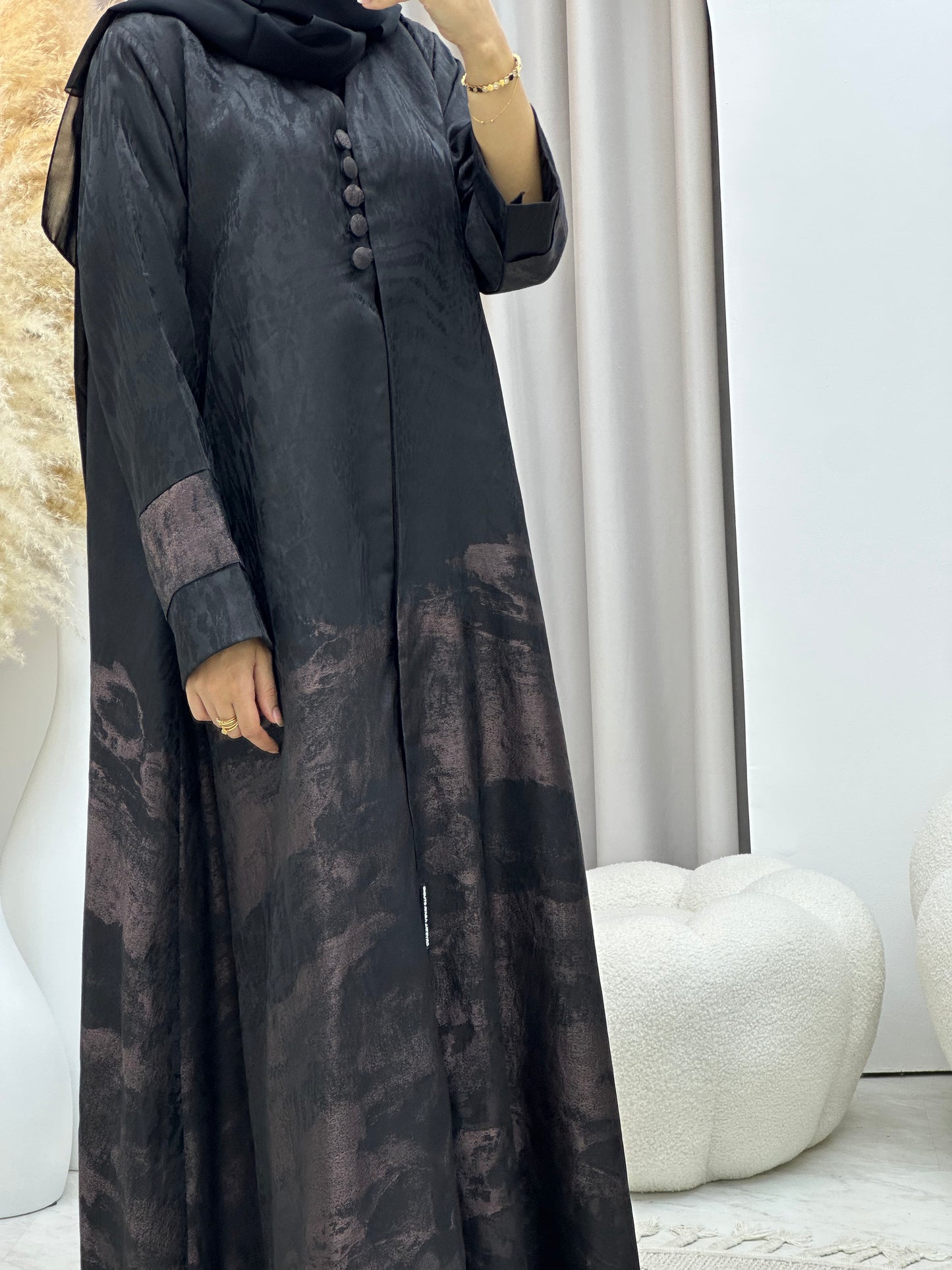 C 0538 Black Rose Gold Jacquard Abaya