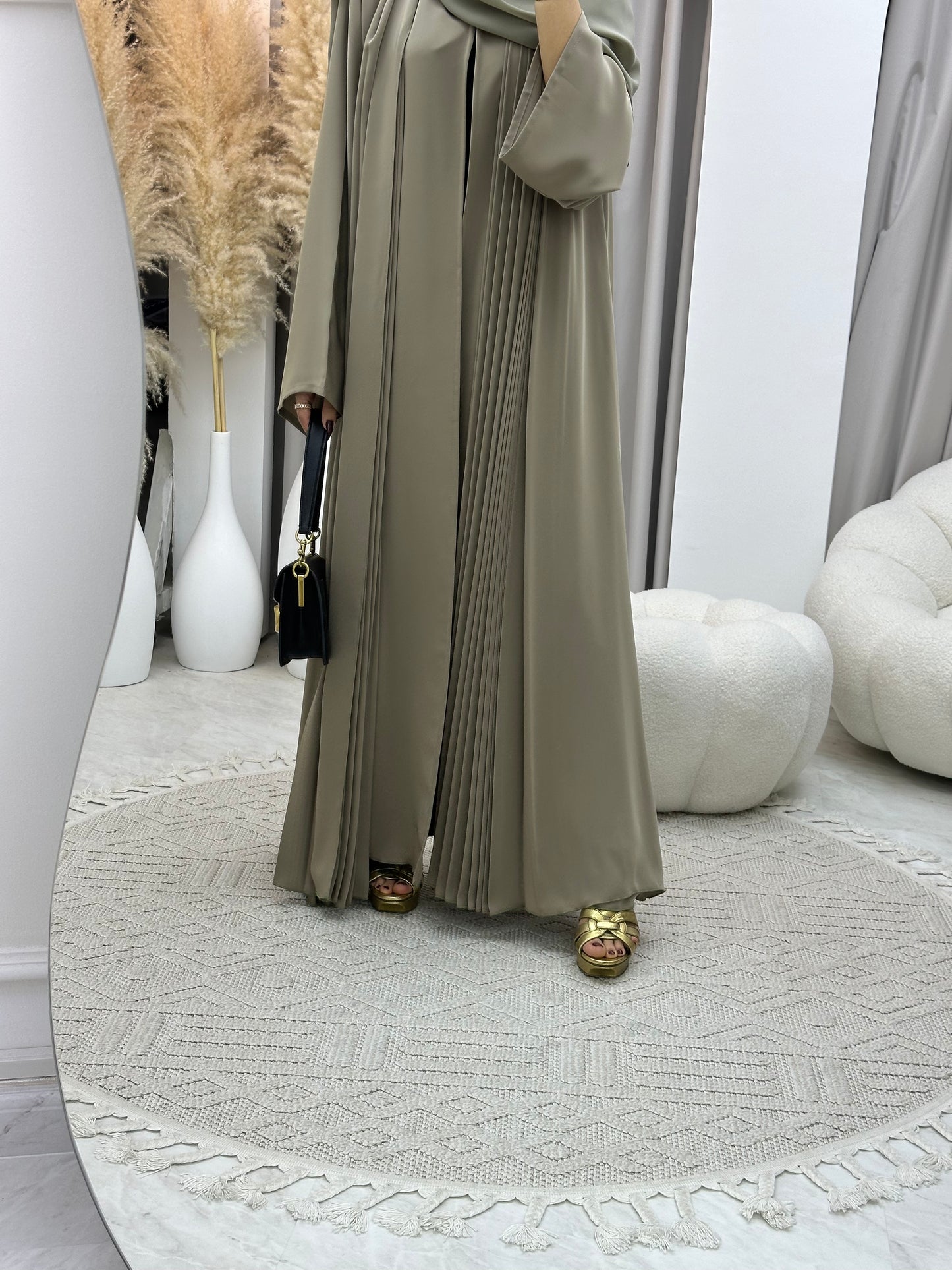 C RTW 0104 Army Pleated Abaya