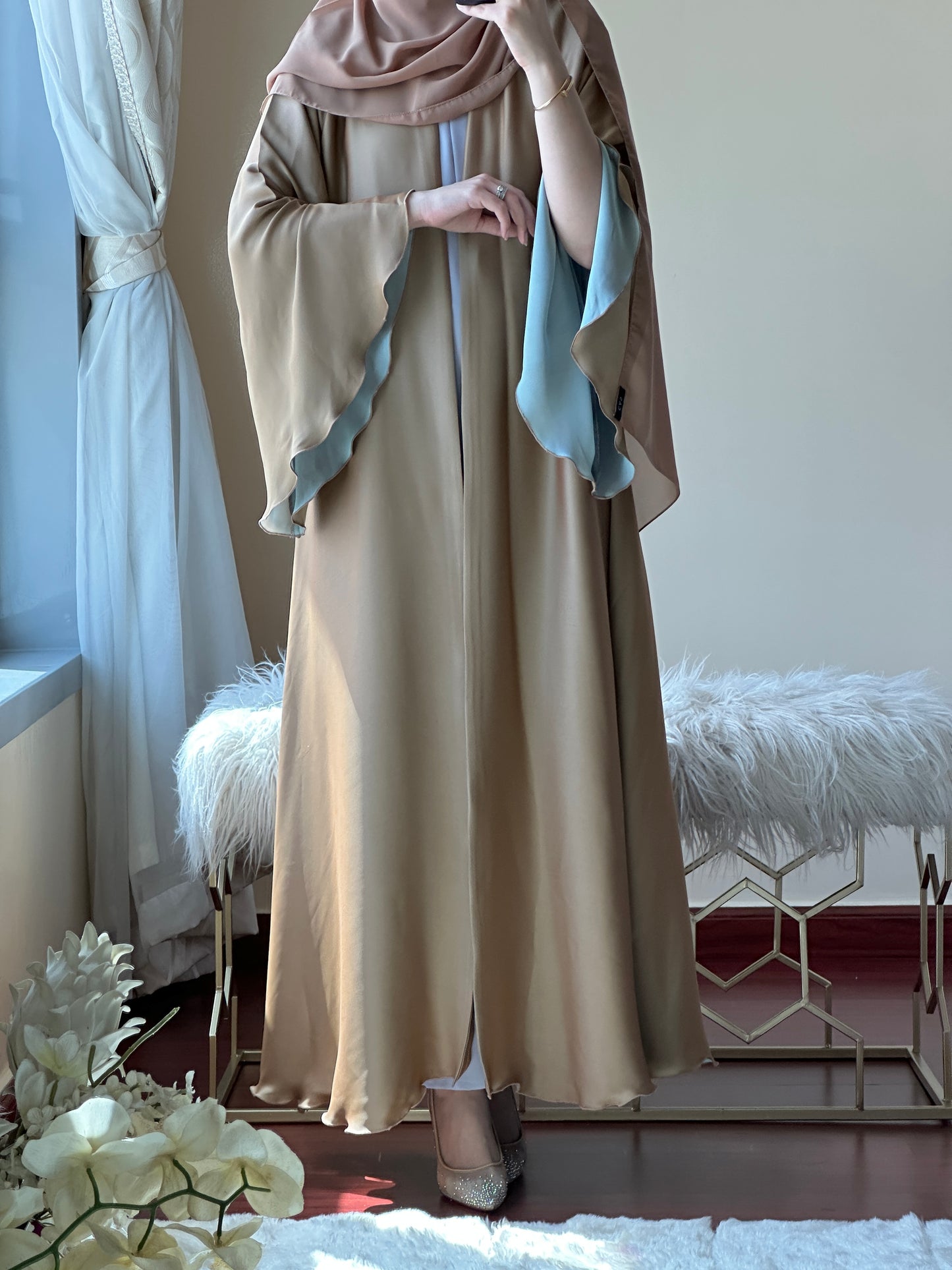 C-Gold-Silver-Duotone-Abaya-Set