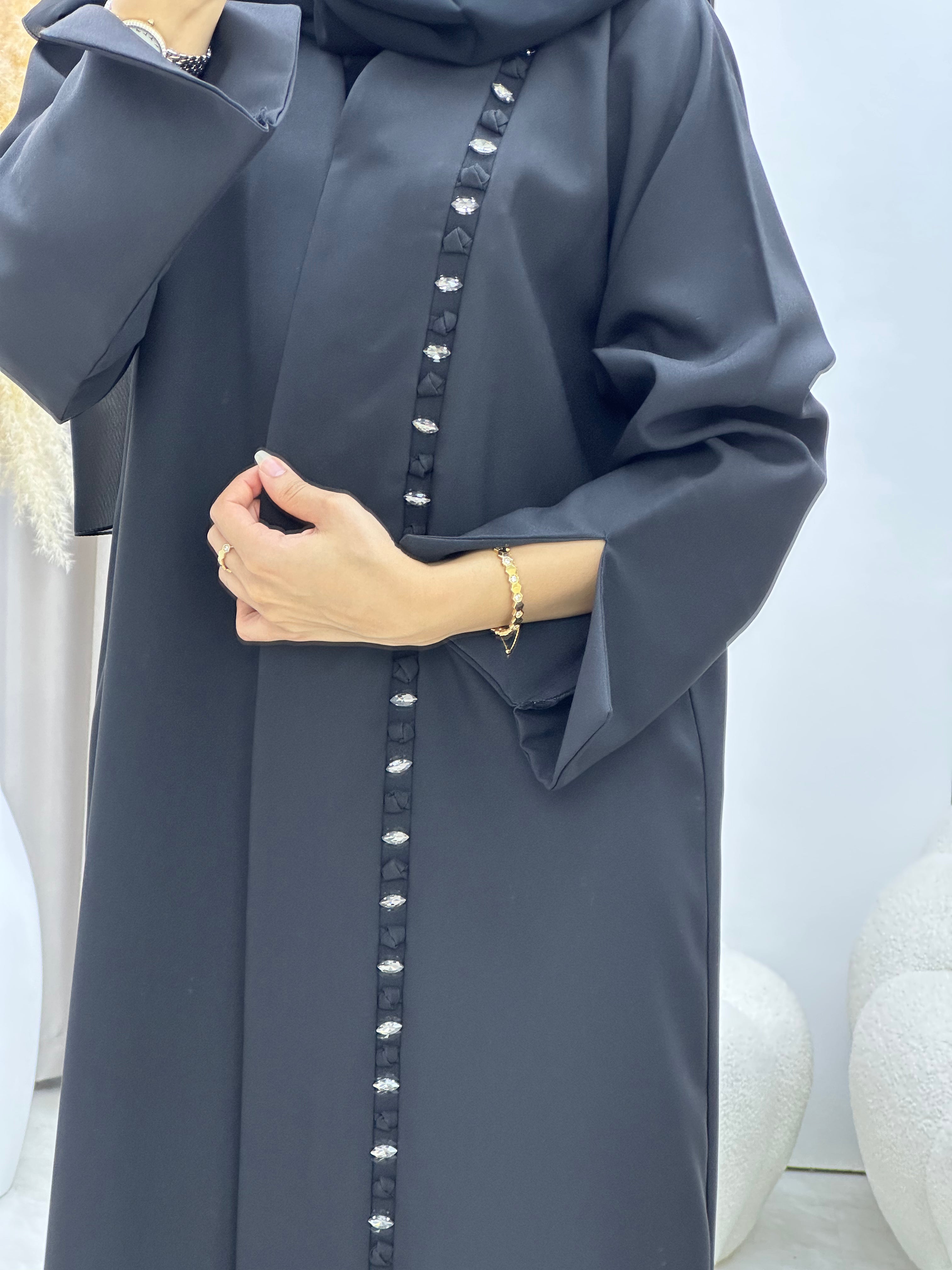 C RTW 0539 Black Work Abaya