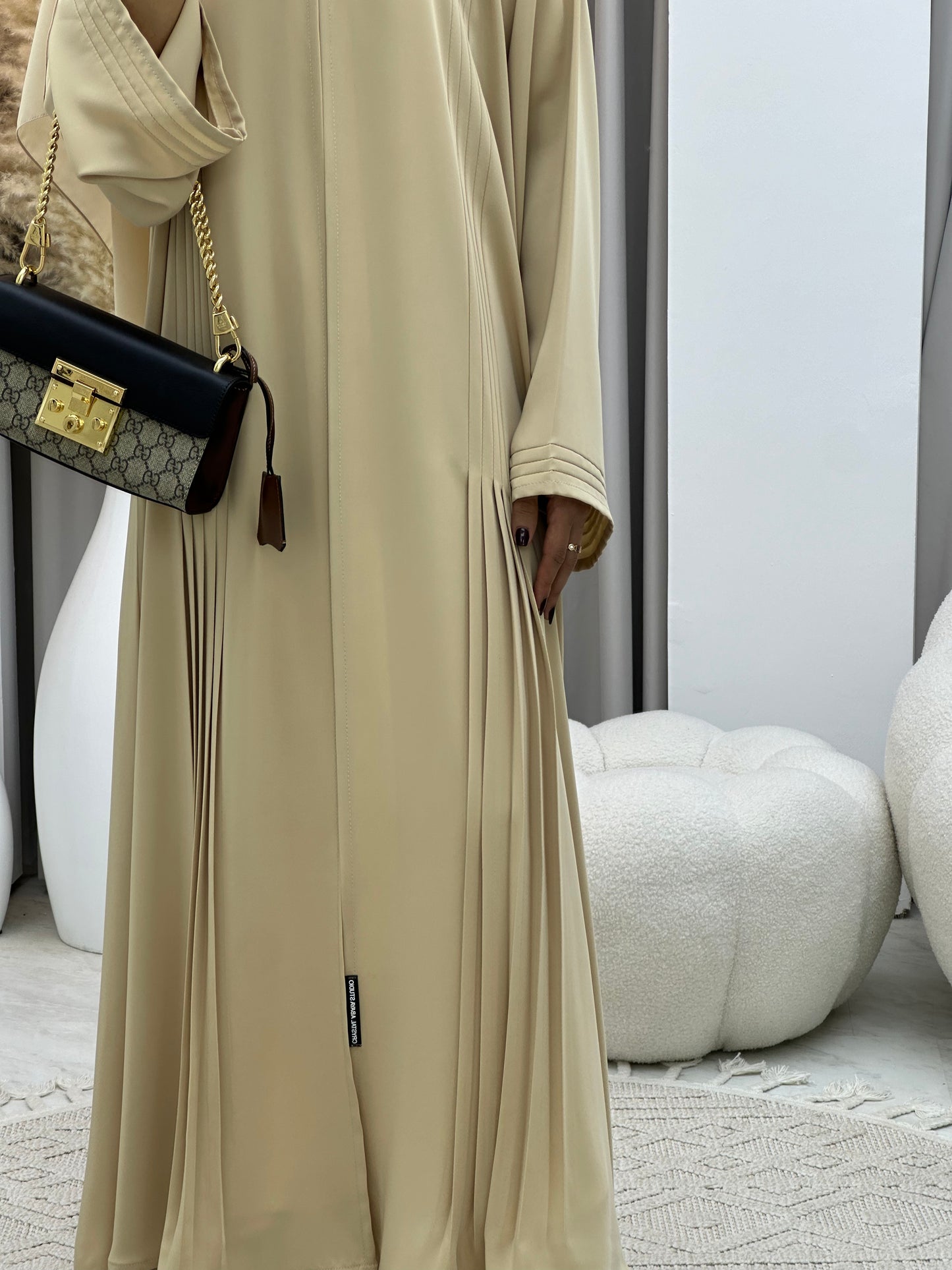 C 0109-02 Beige Pleated Abaya