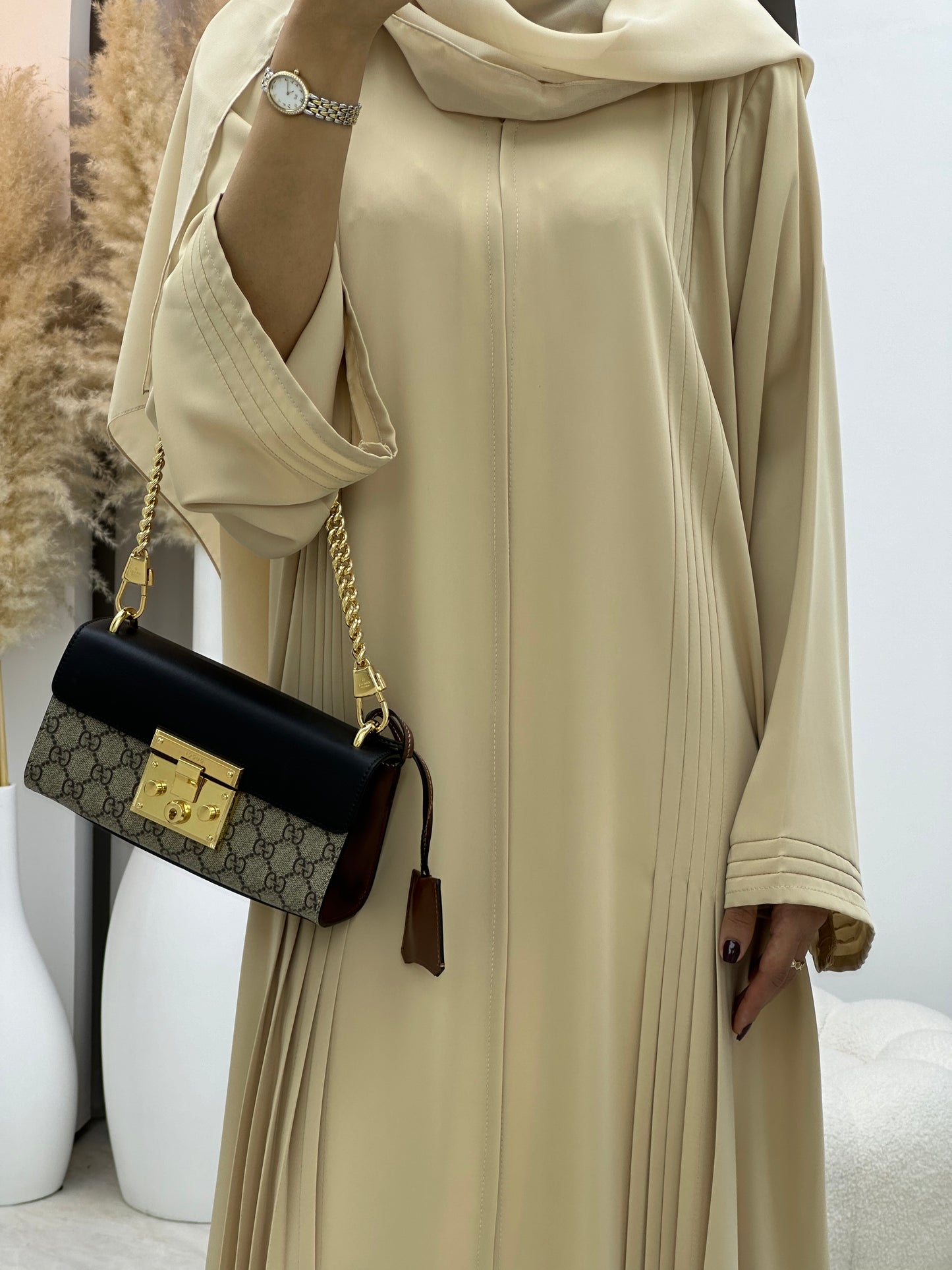 C 0109-02 Beige Pleated Abaya