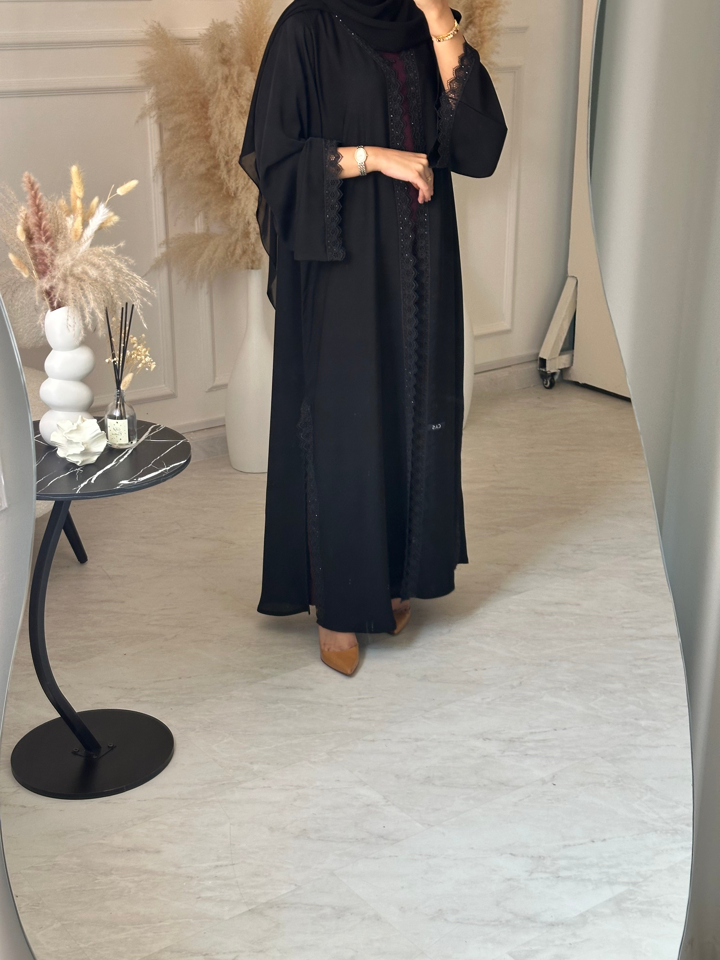 C 1031 Black Lace Abaya