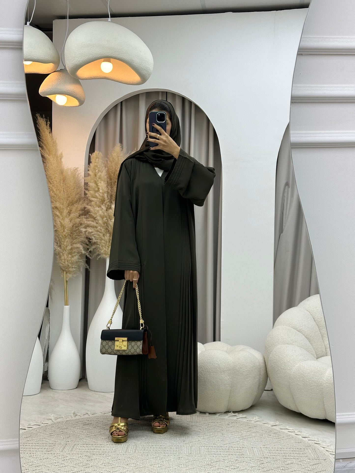 C 0109-01 Olive Pleated Abaya