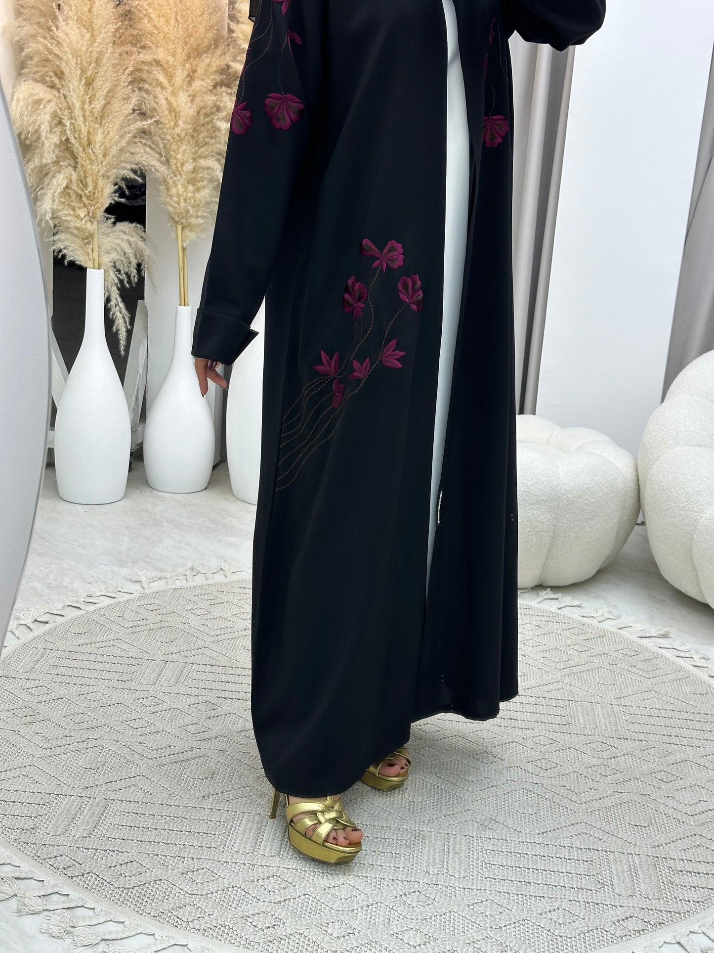 C 0108 Black Floral Embroidery Abaya