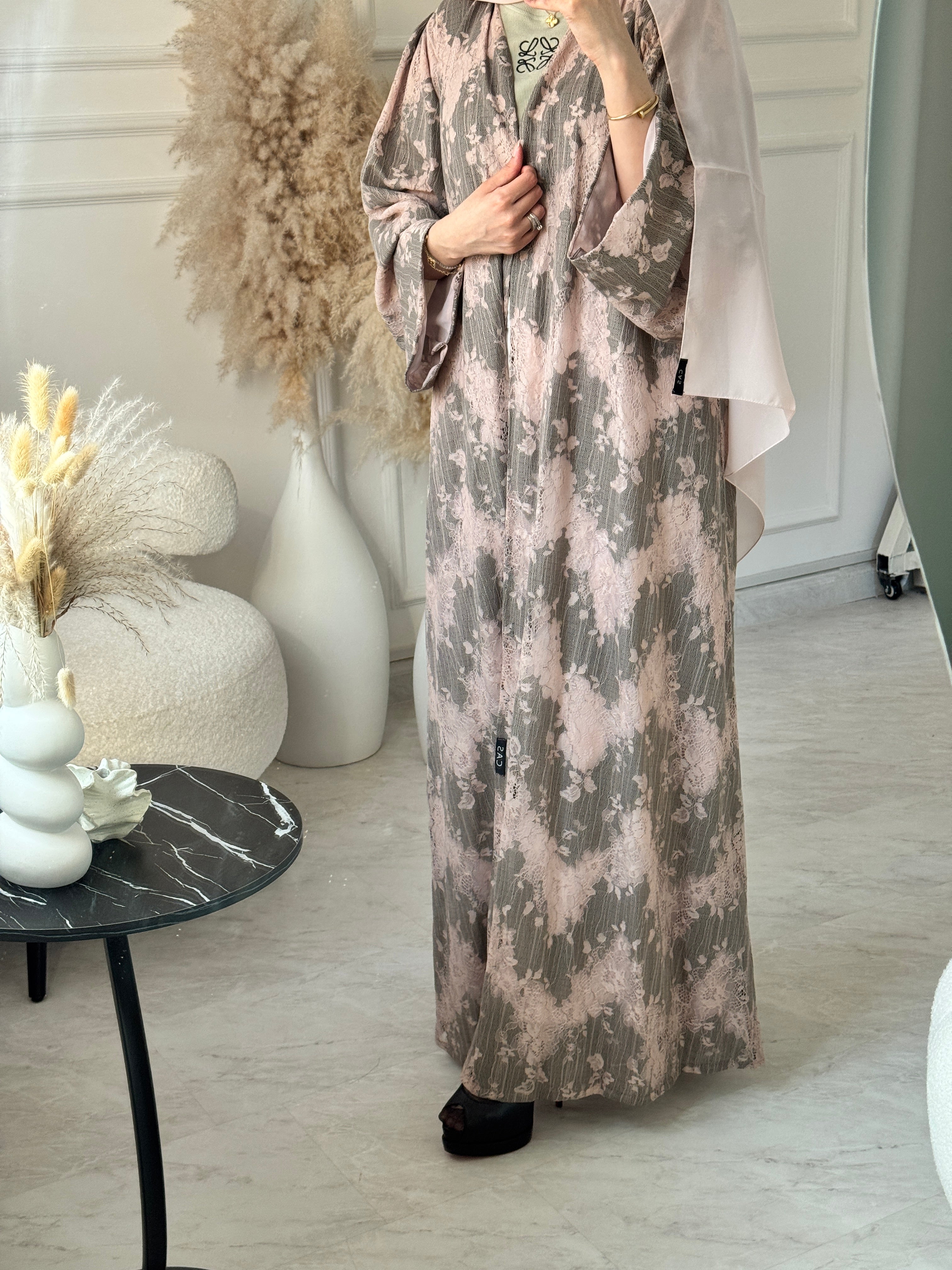 C 1180 Pink Dantel Abaya