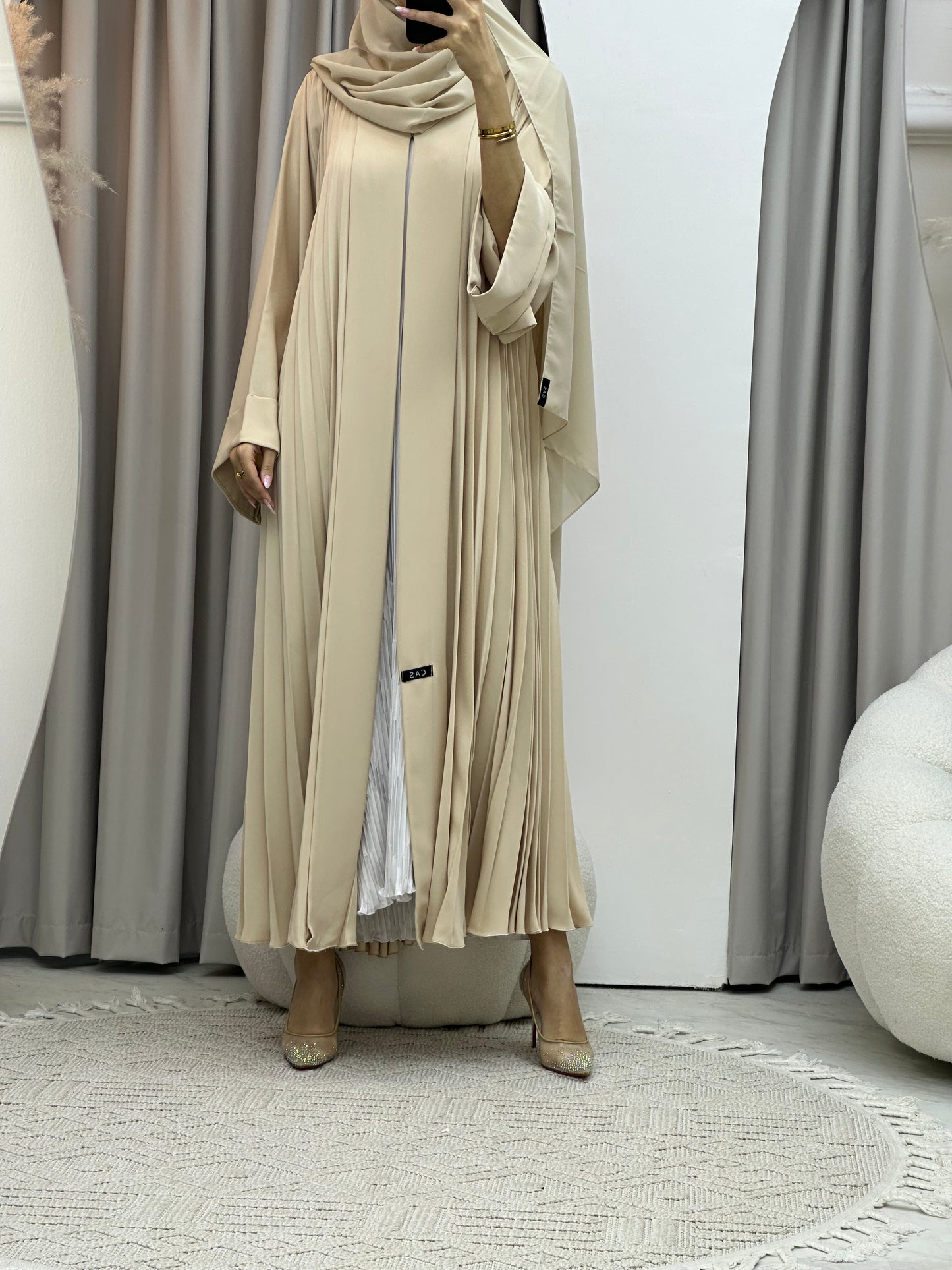 C Plain Cream Pleated Abaya Set