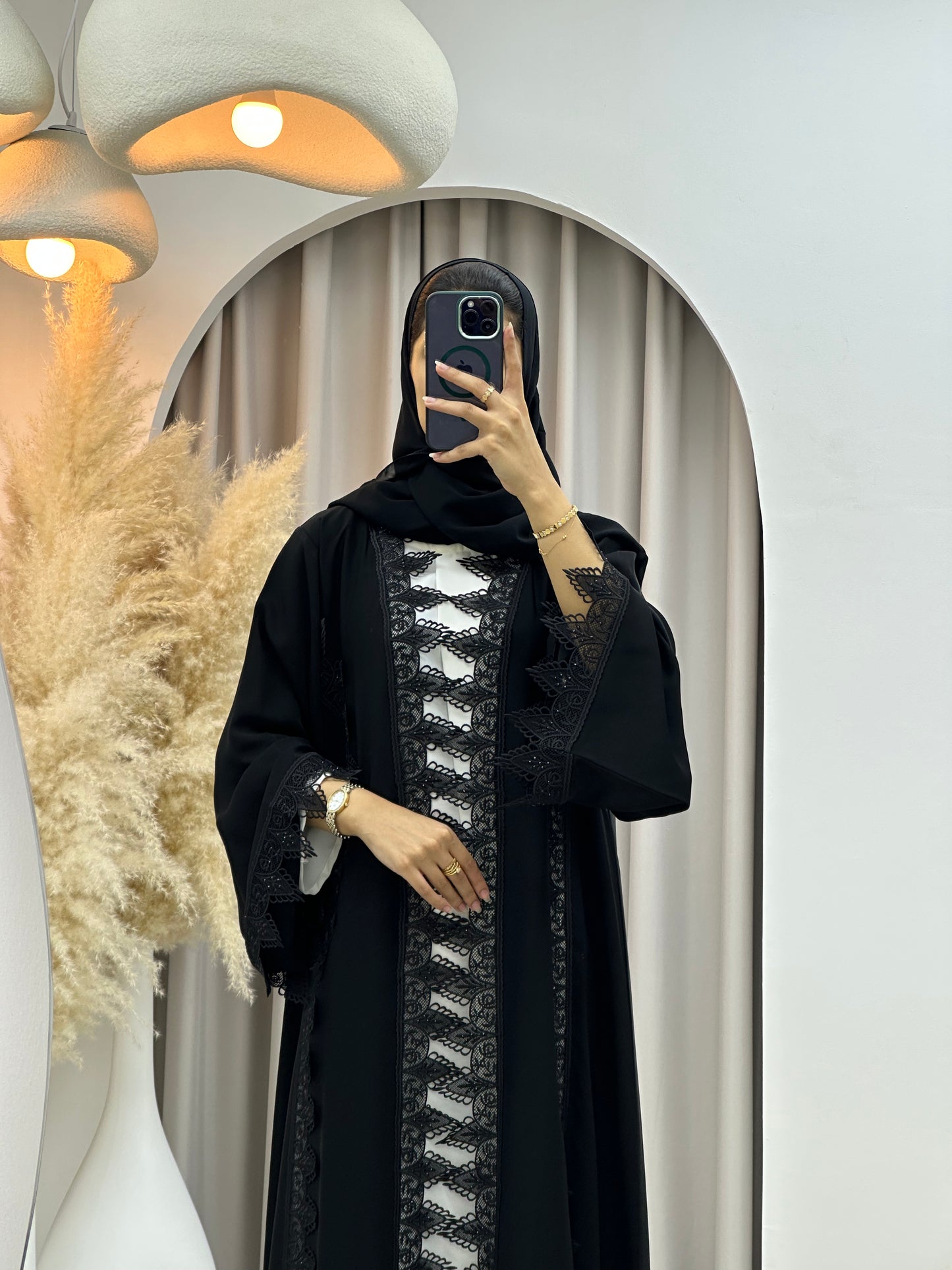 C 04529 Black Classic Lace Abaya