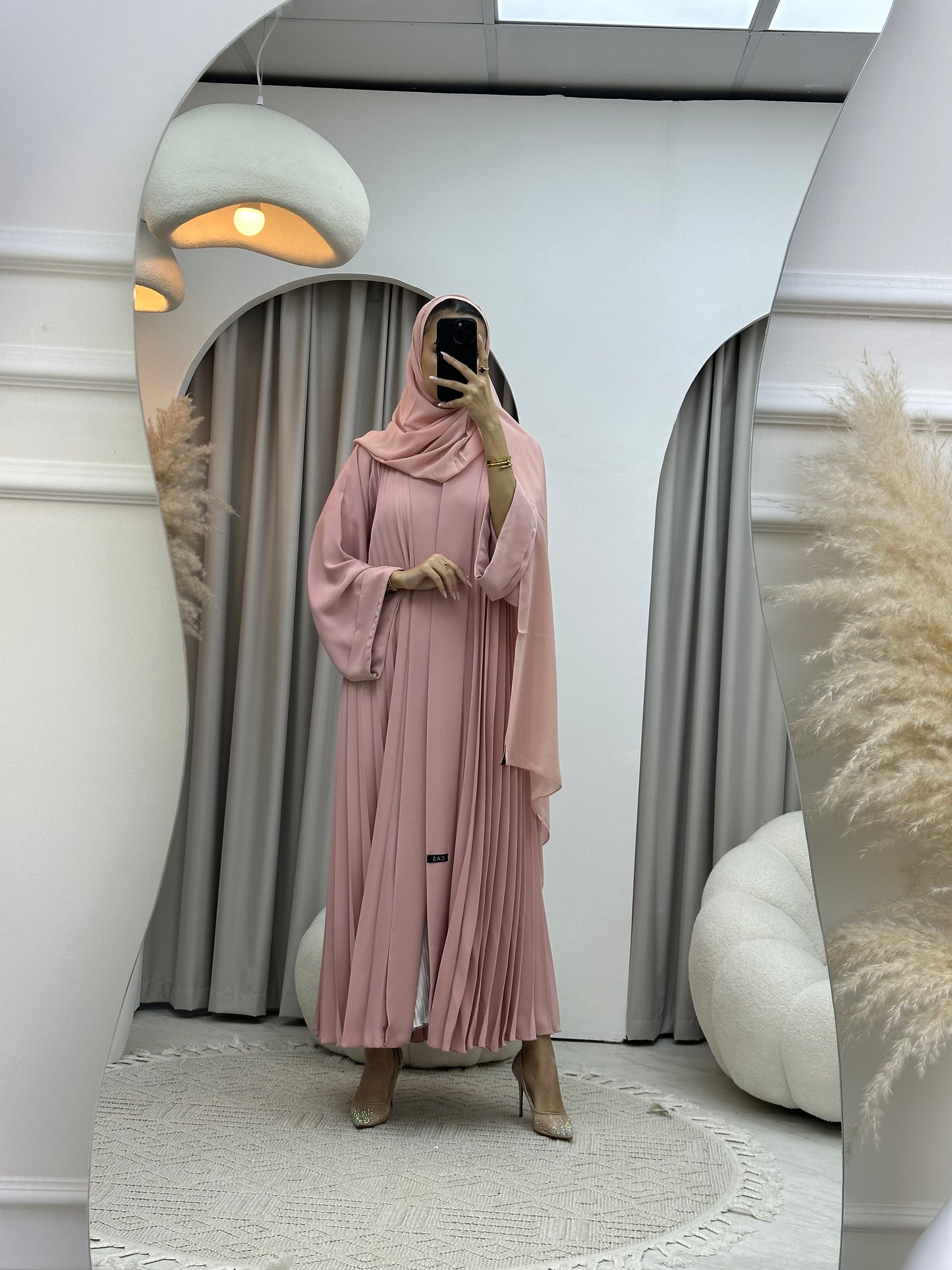 C Plain Pink Pleated Abaya Set