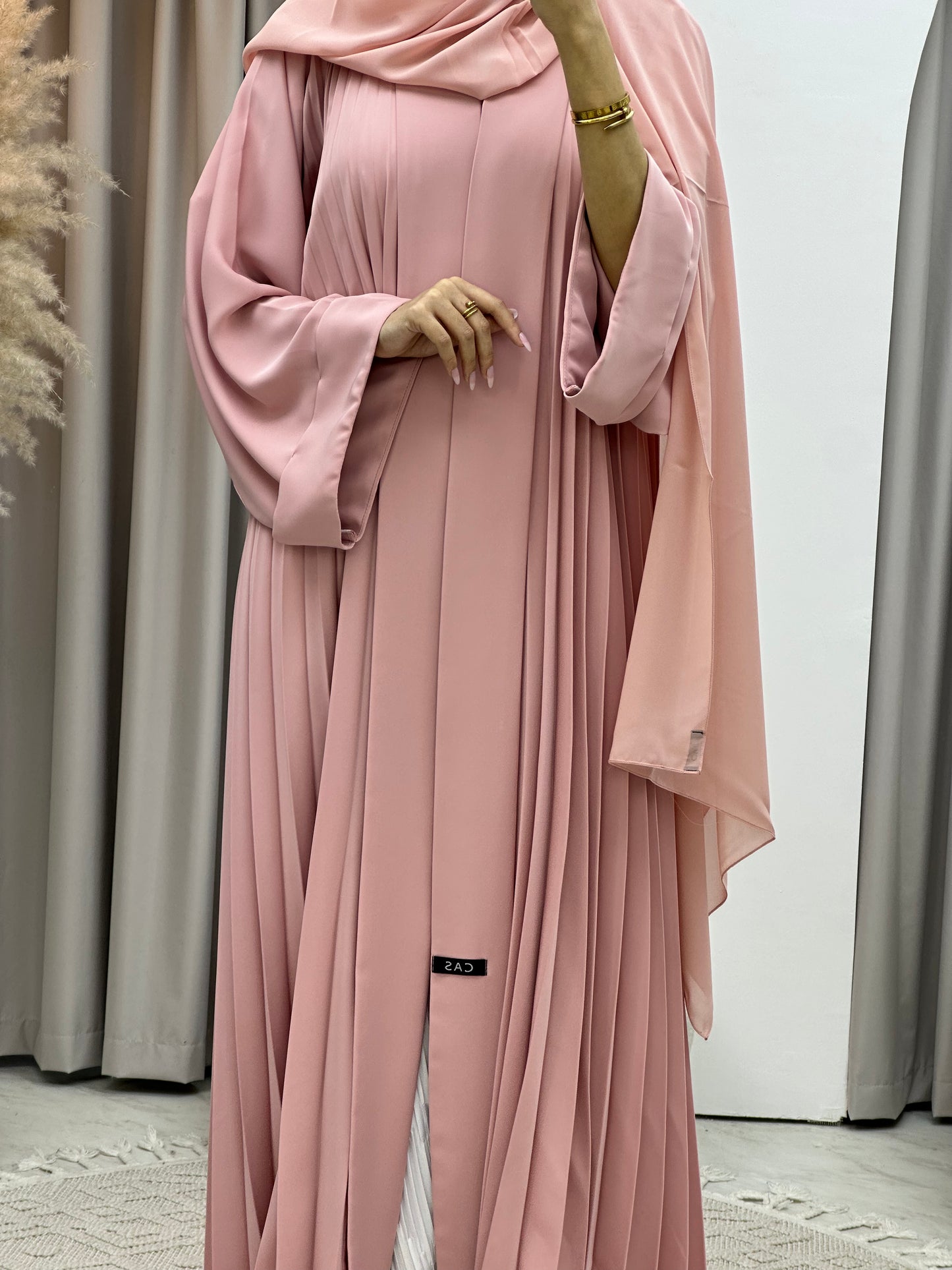 C Plain Pink Pleated Abaya Set