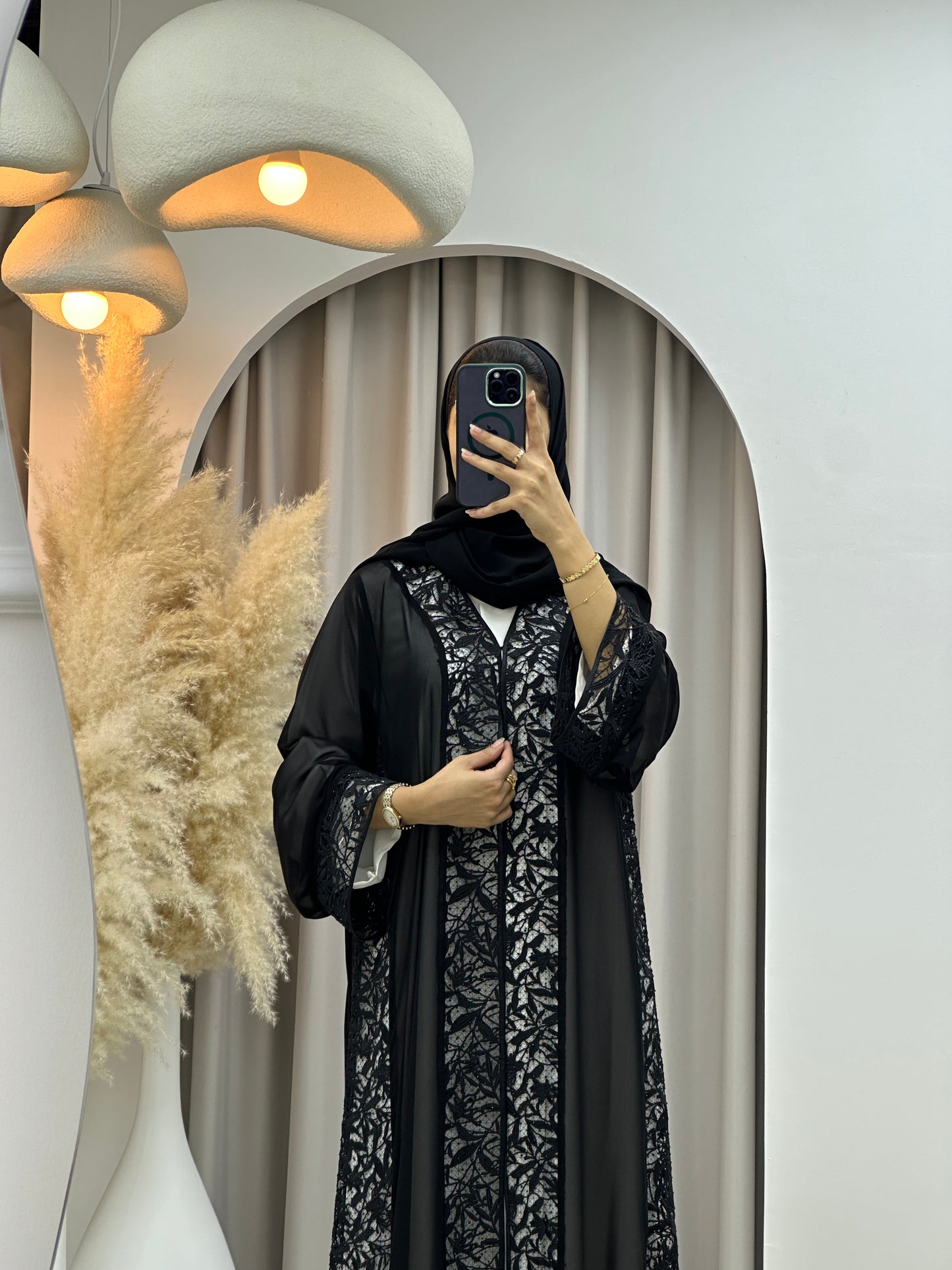 C 04531 Black Classic Lace Abaya