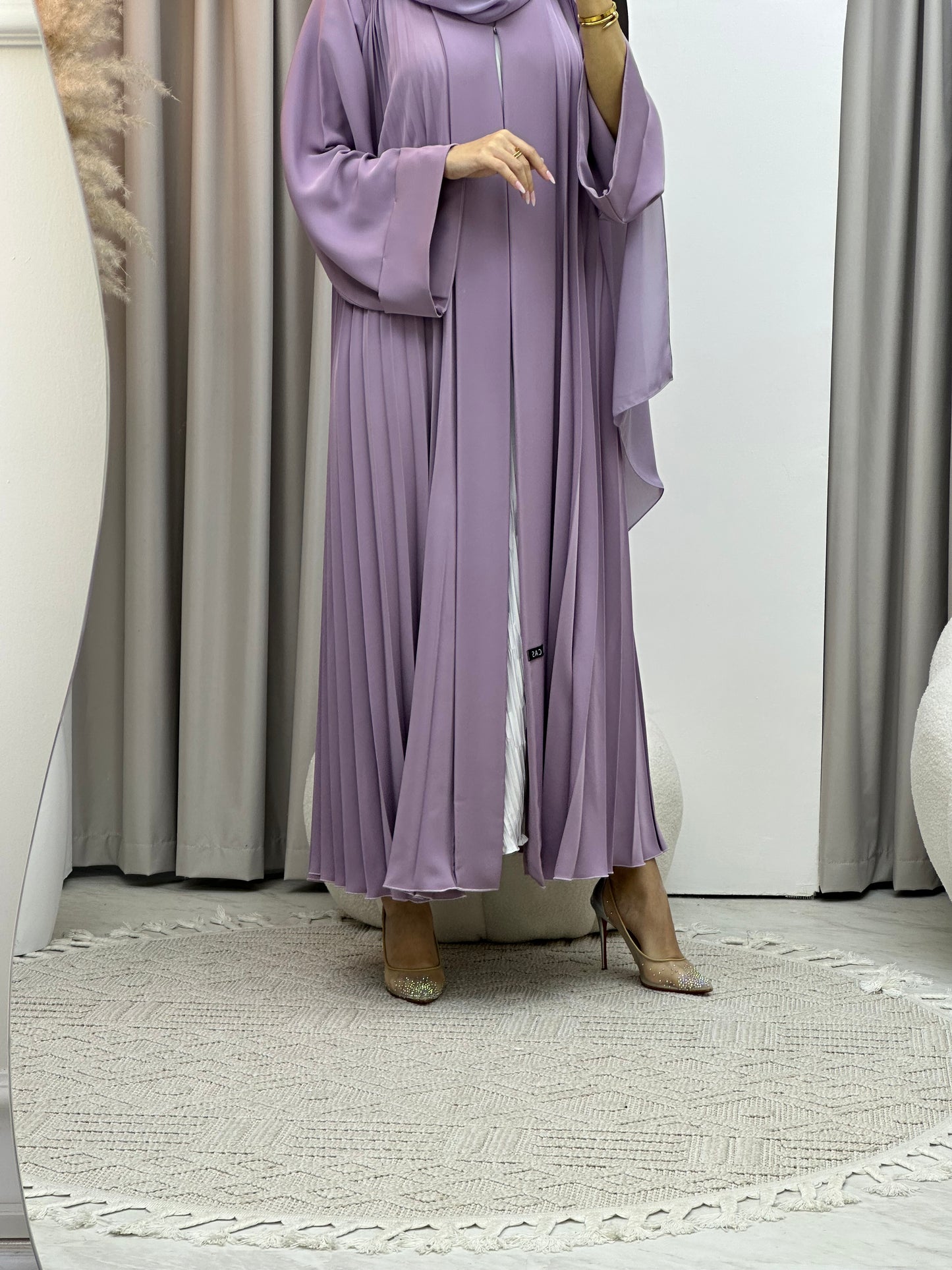 C Plain Lavender Pleated Abaya Set