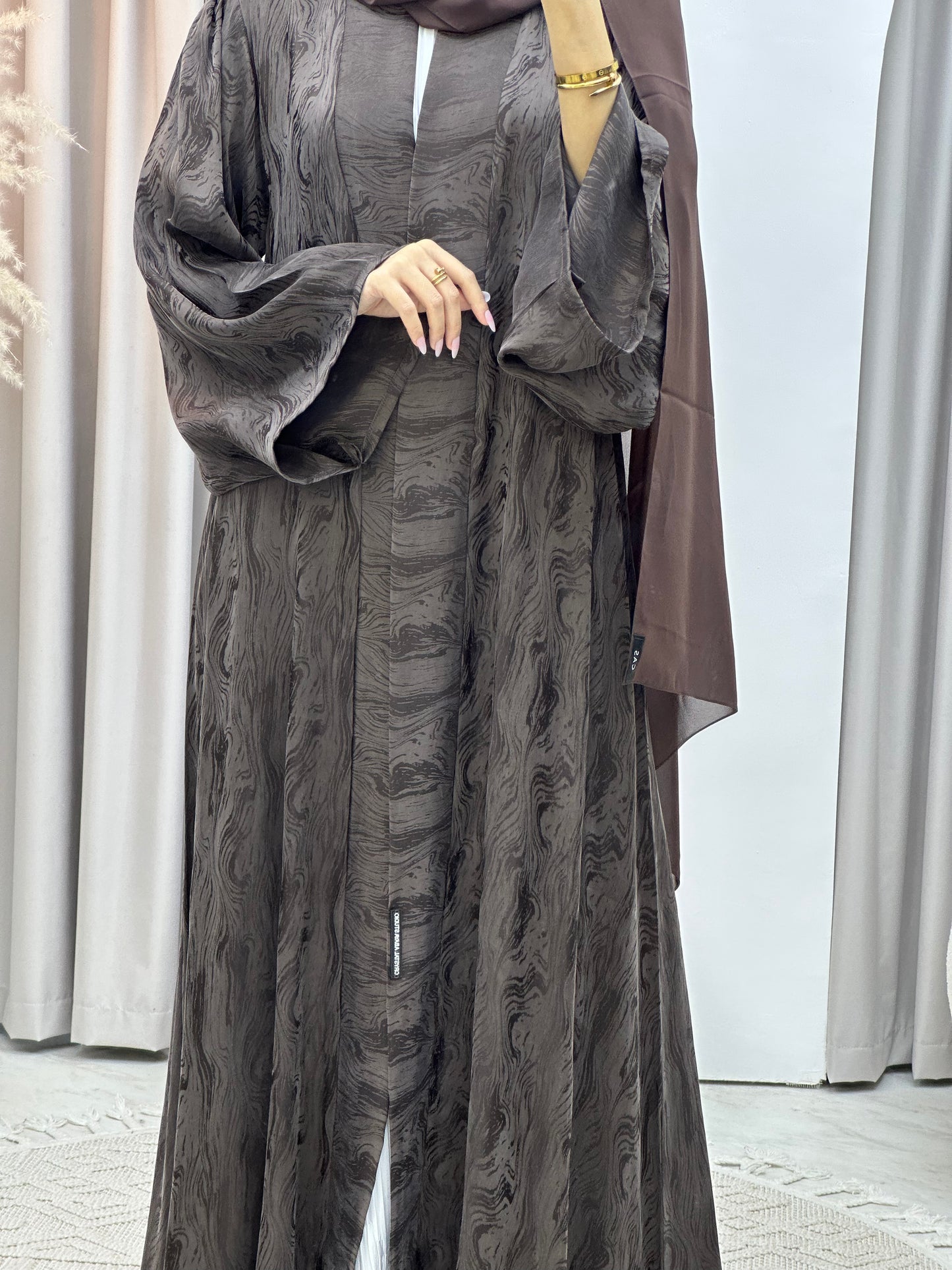 C RTW Brown Shimmer Premium Abaya