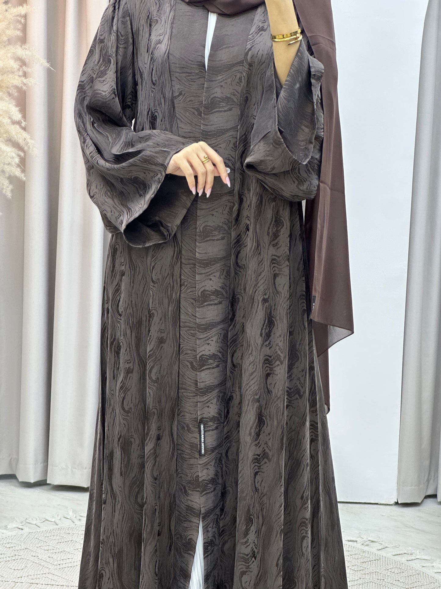 C RTW Brown Shimmer Premium Abaya