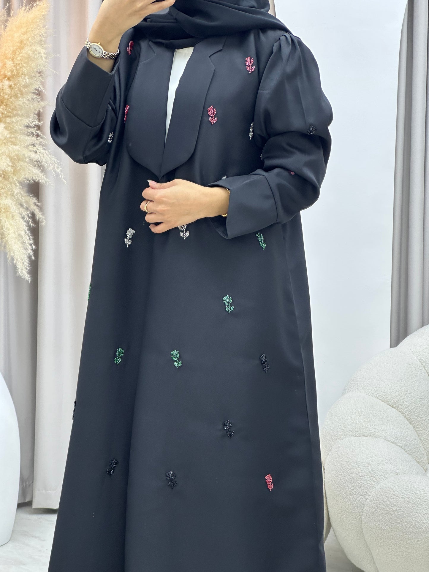 C 0523 Black Emirati National Day Abaya