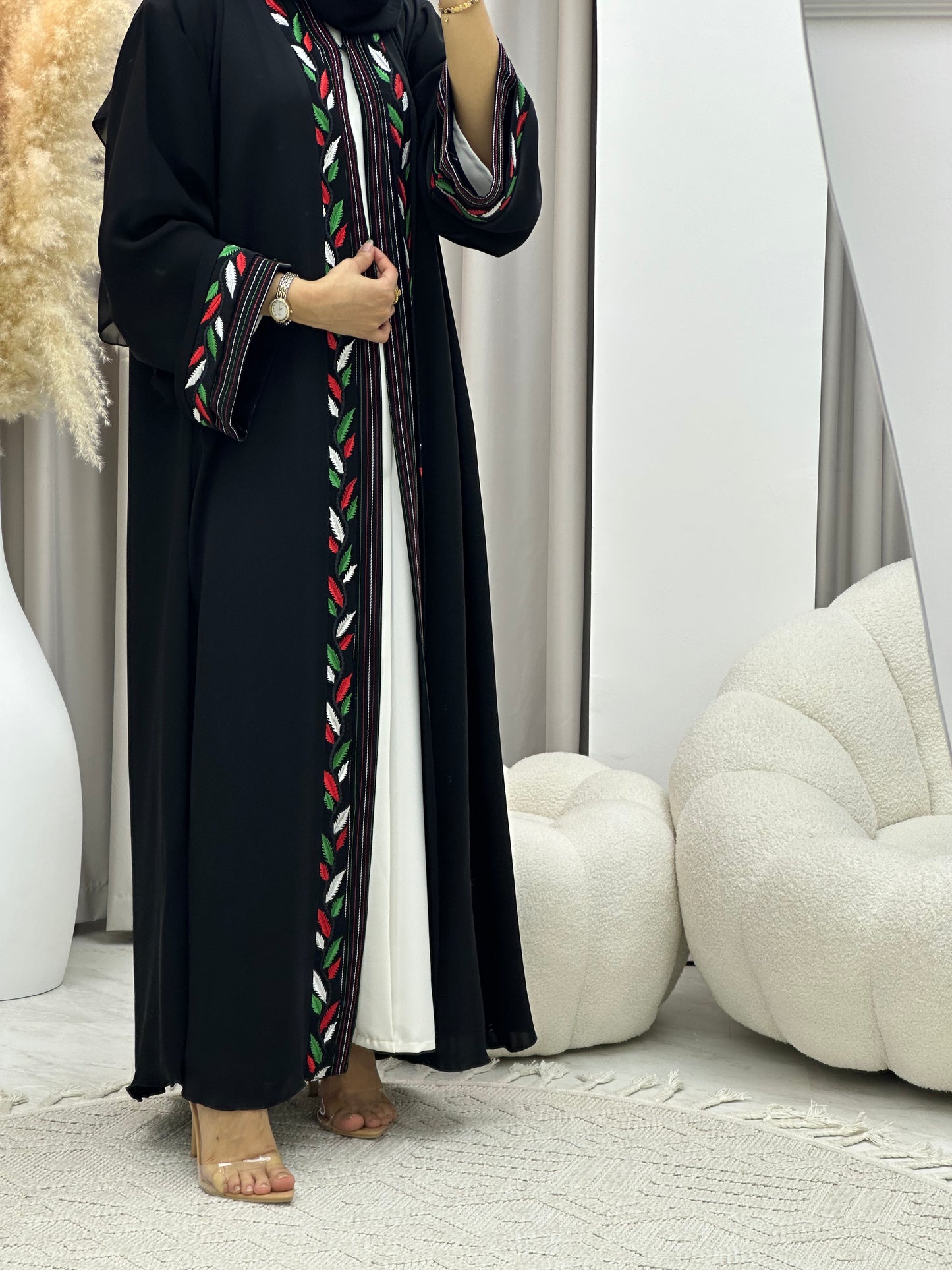 C 0524 Black Emirati National Day Abaya