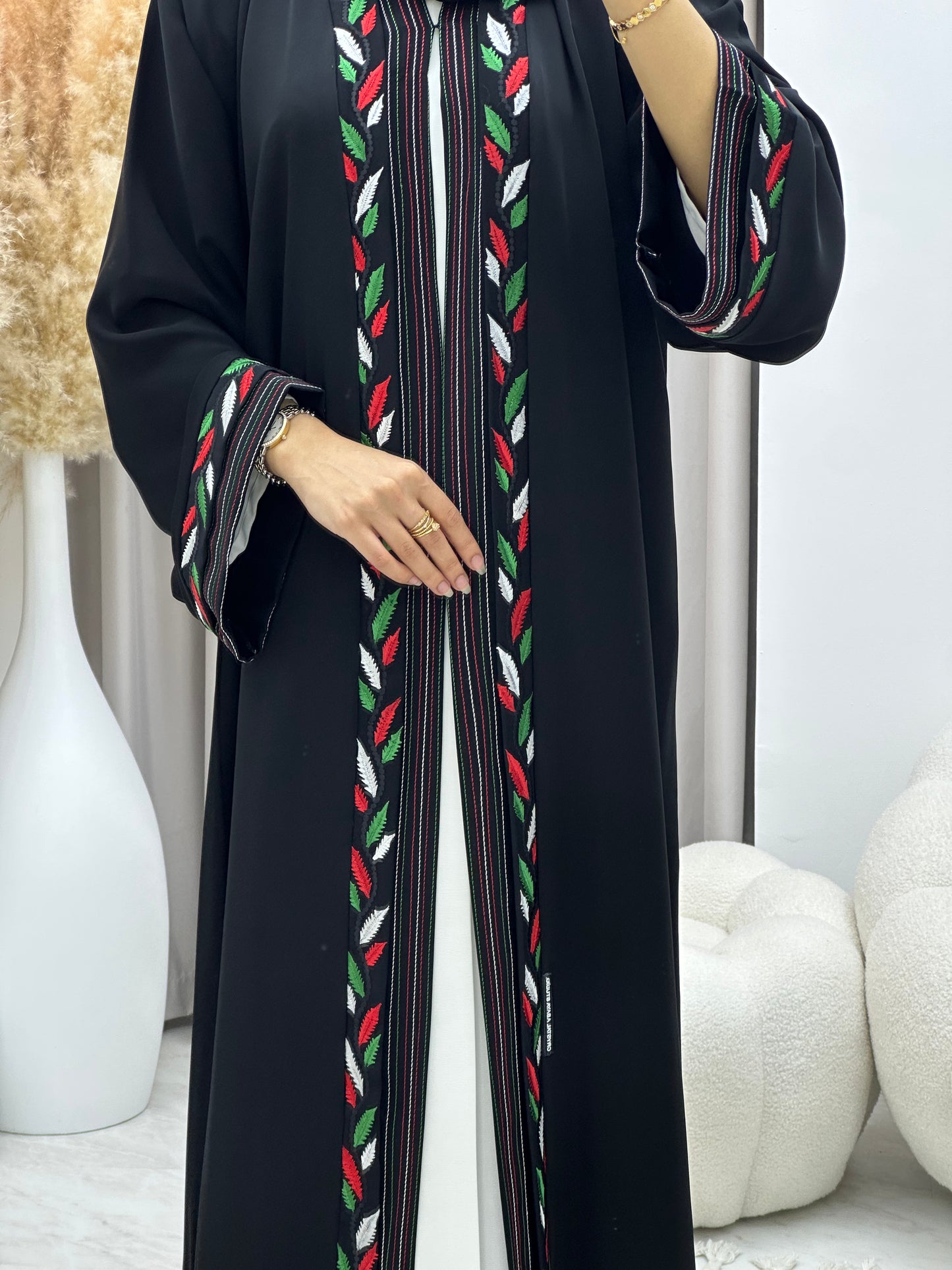 C 0524 Black Emirati National Day Abaya