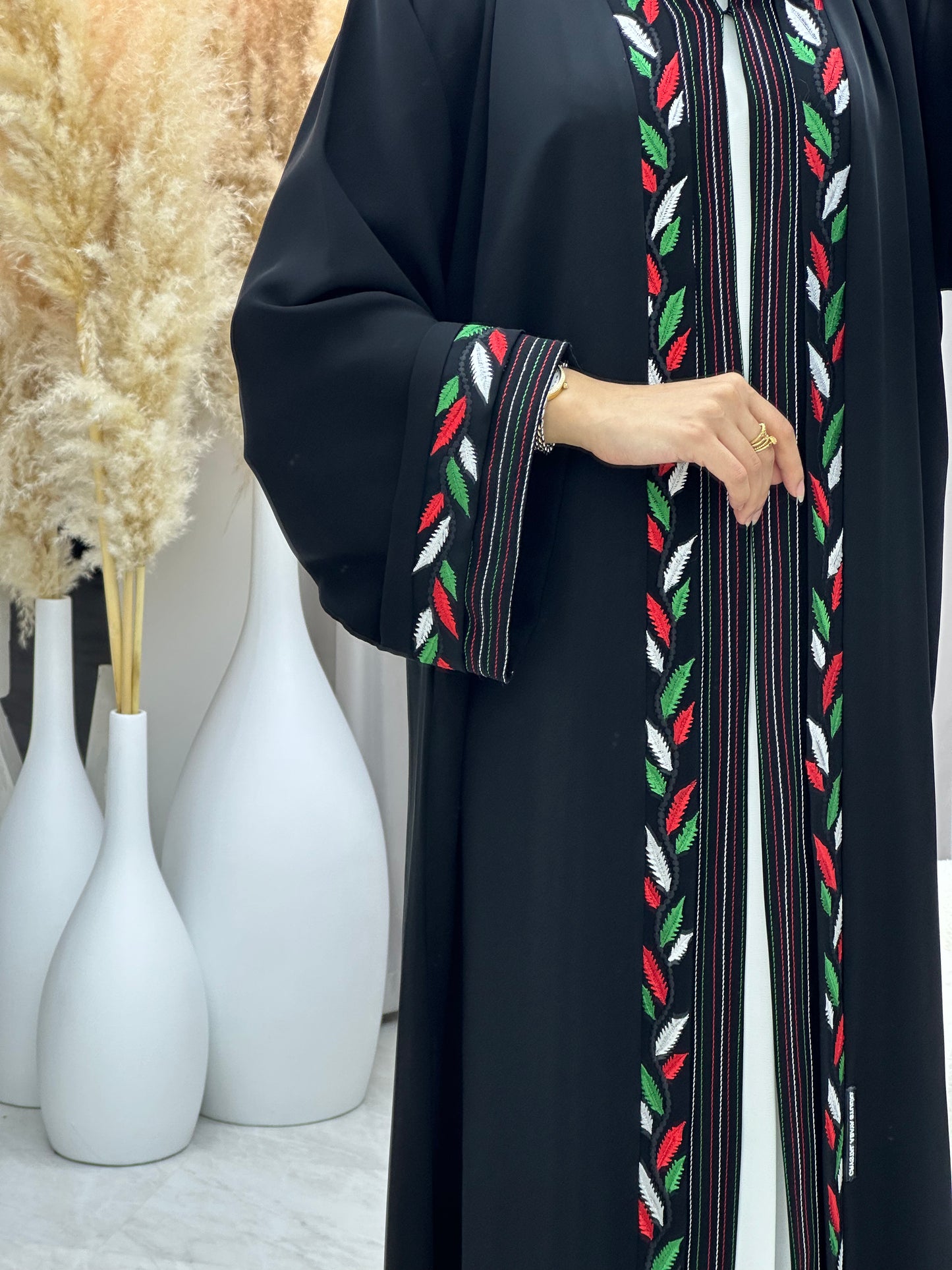 C 0524 Black Emirati National Day Abaya