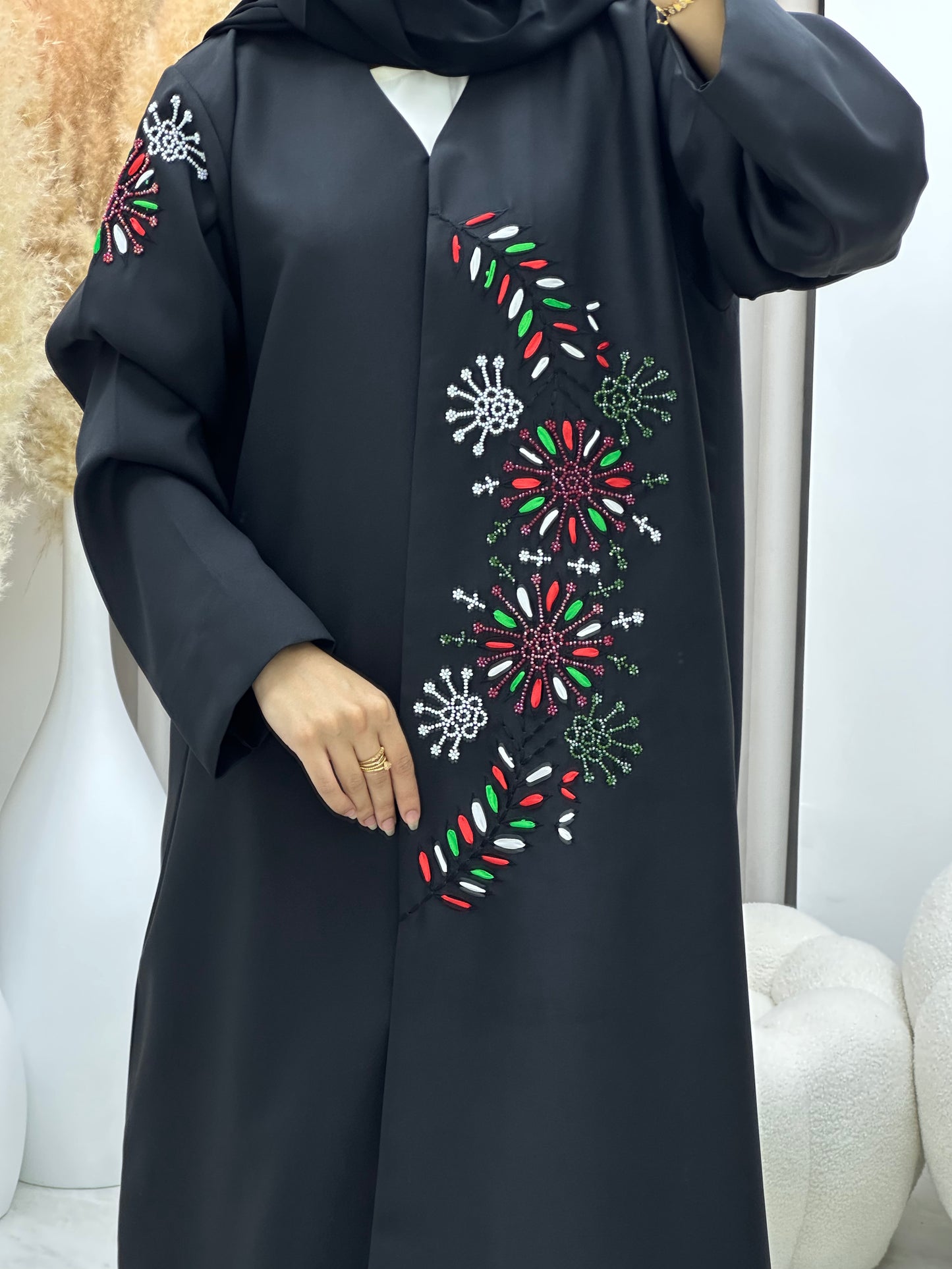 C 0525 Black Emirati National Day Abaya