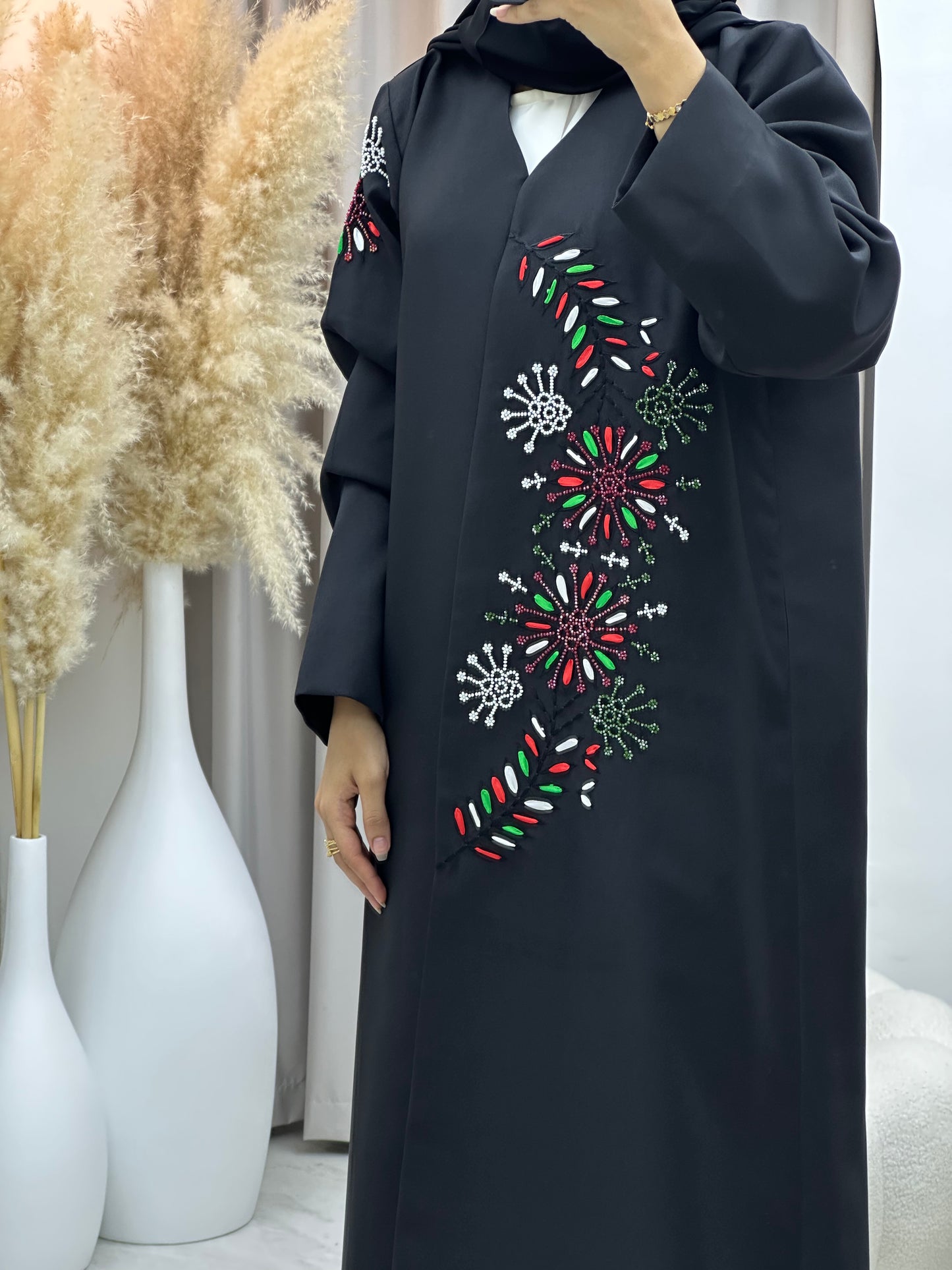 C 0525 Black Emirati National Day Abaya