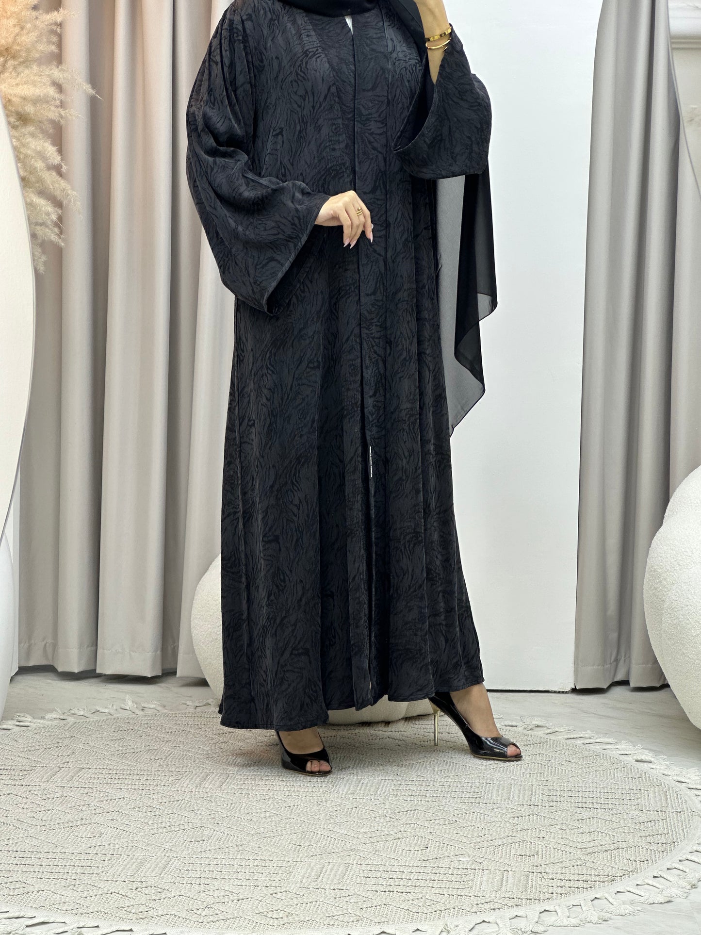 C Black Matte Premium Abaya