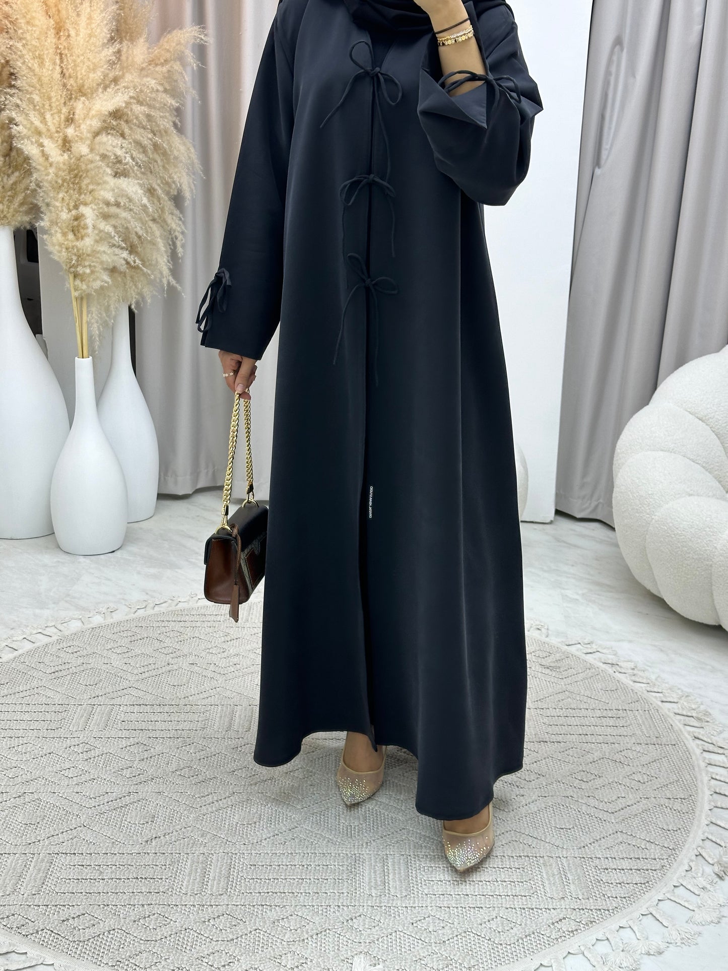 C RTW 0117-04 Black Bow Abaya