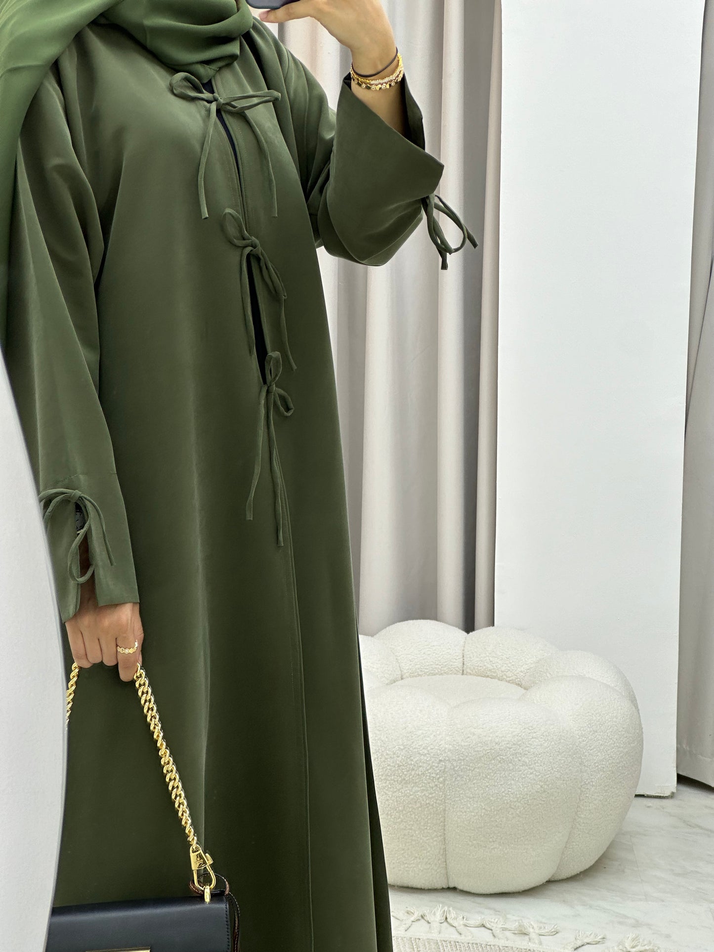 C 0117-02 Olive Bow Abaya