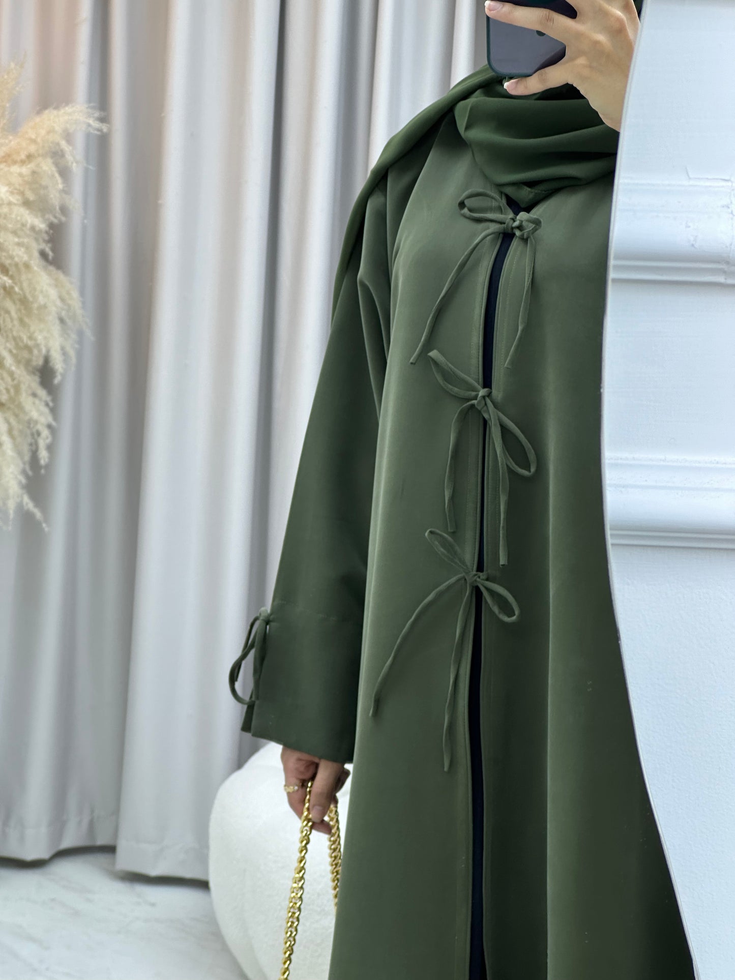 C 0117-02 Olive Bow Abaya