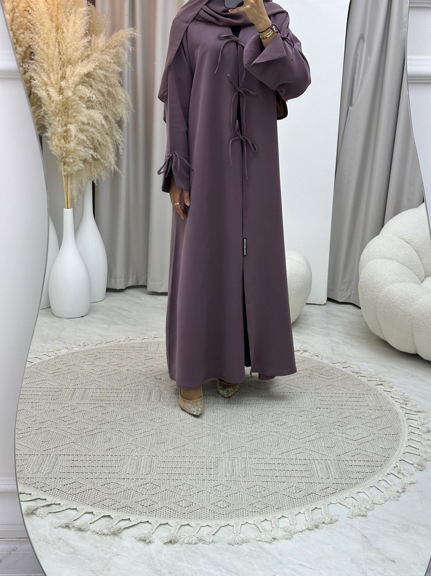 C 0117-03 Purple Bow Abaya