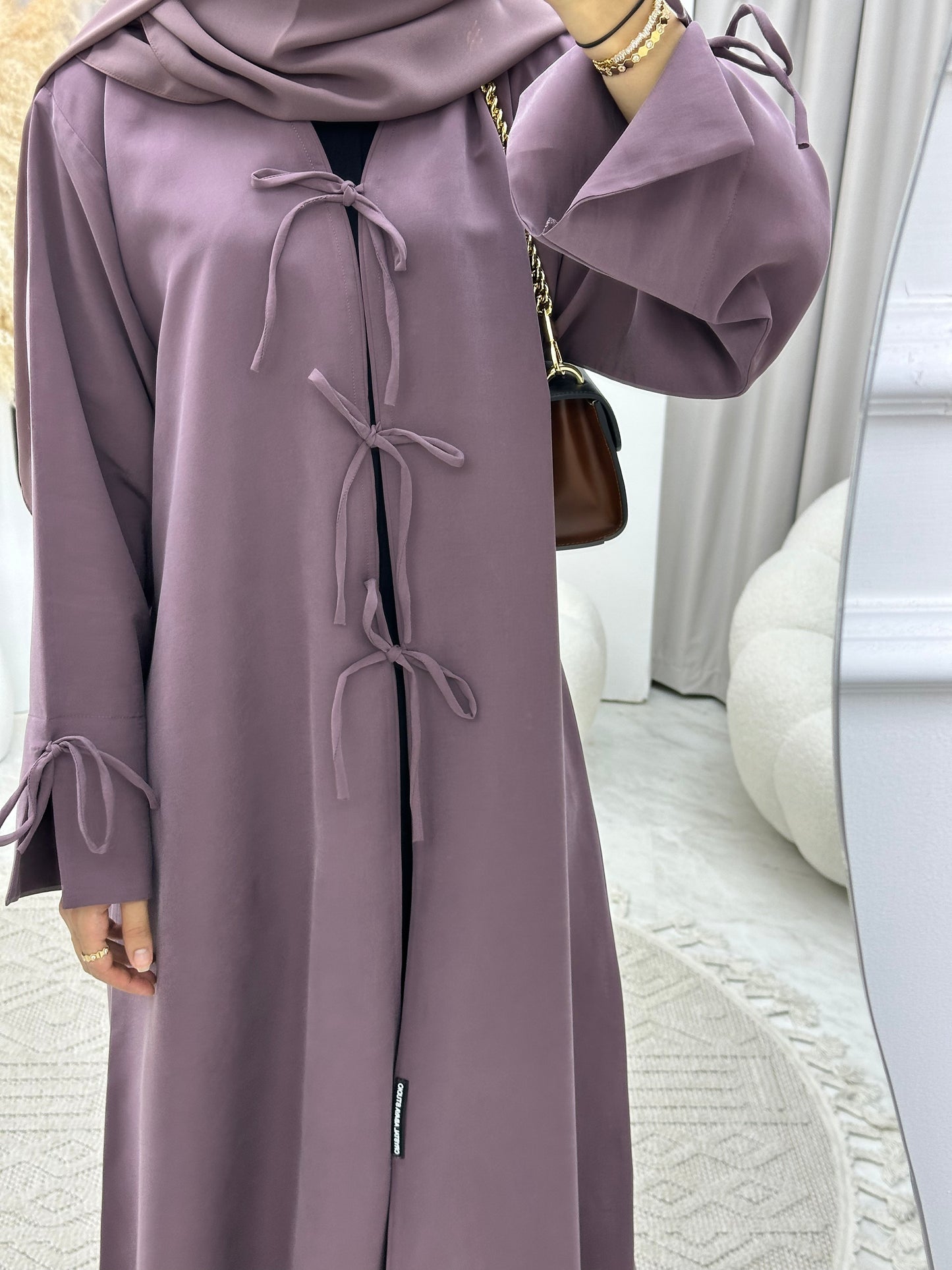 C 0117-03 Purple Bow Abaya