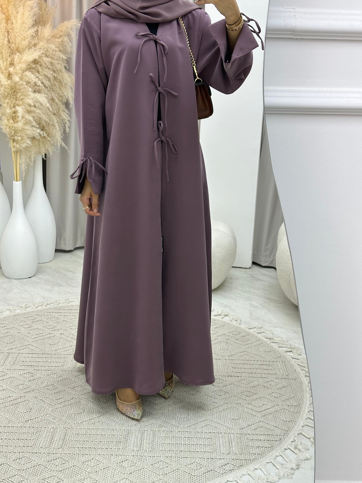 C 0117-03 Purple Bow Abaya