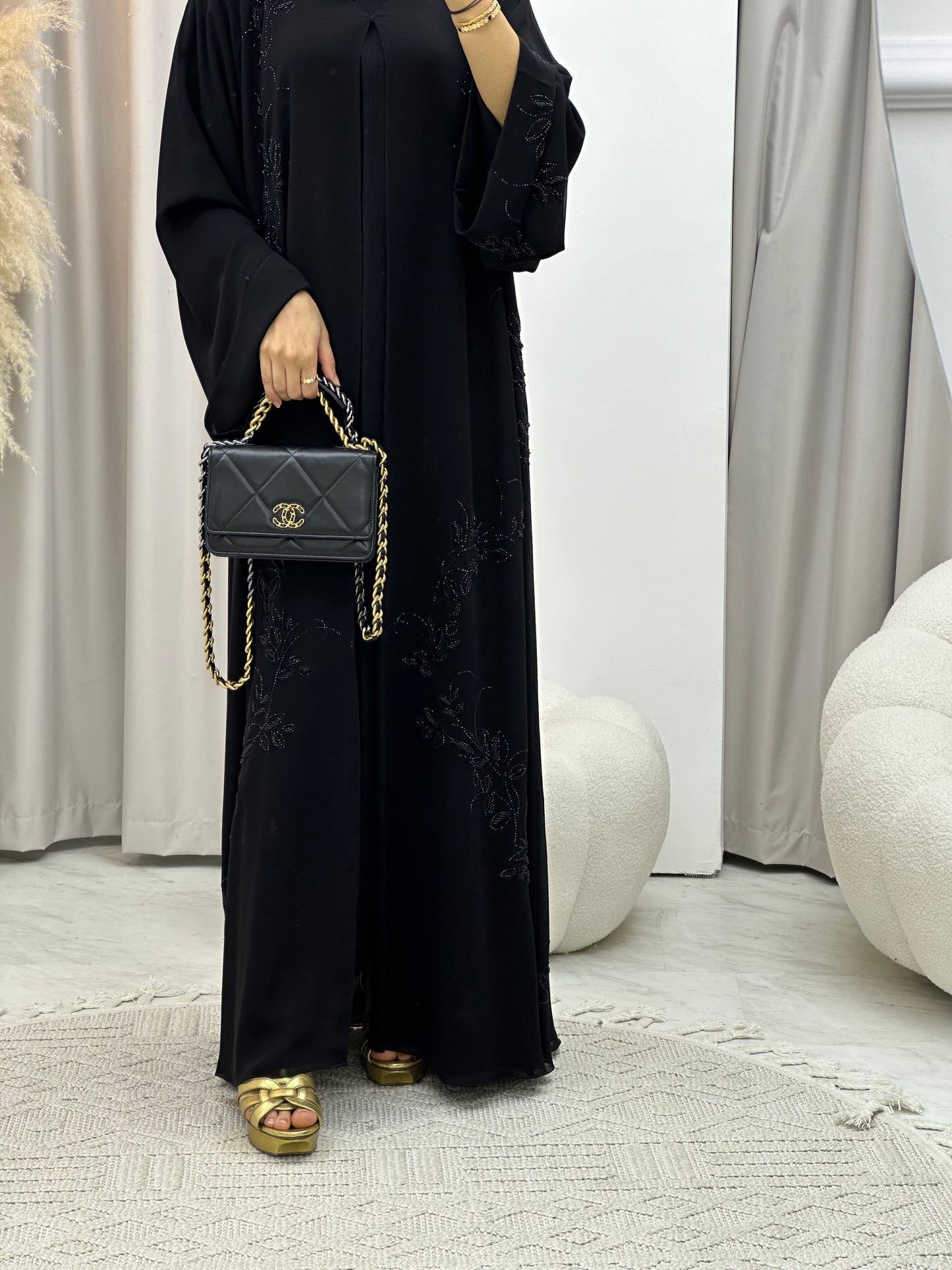 C 0119 Black Floral Abaya