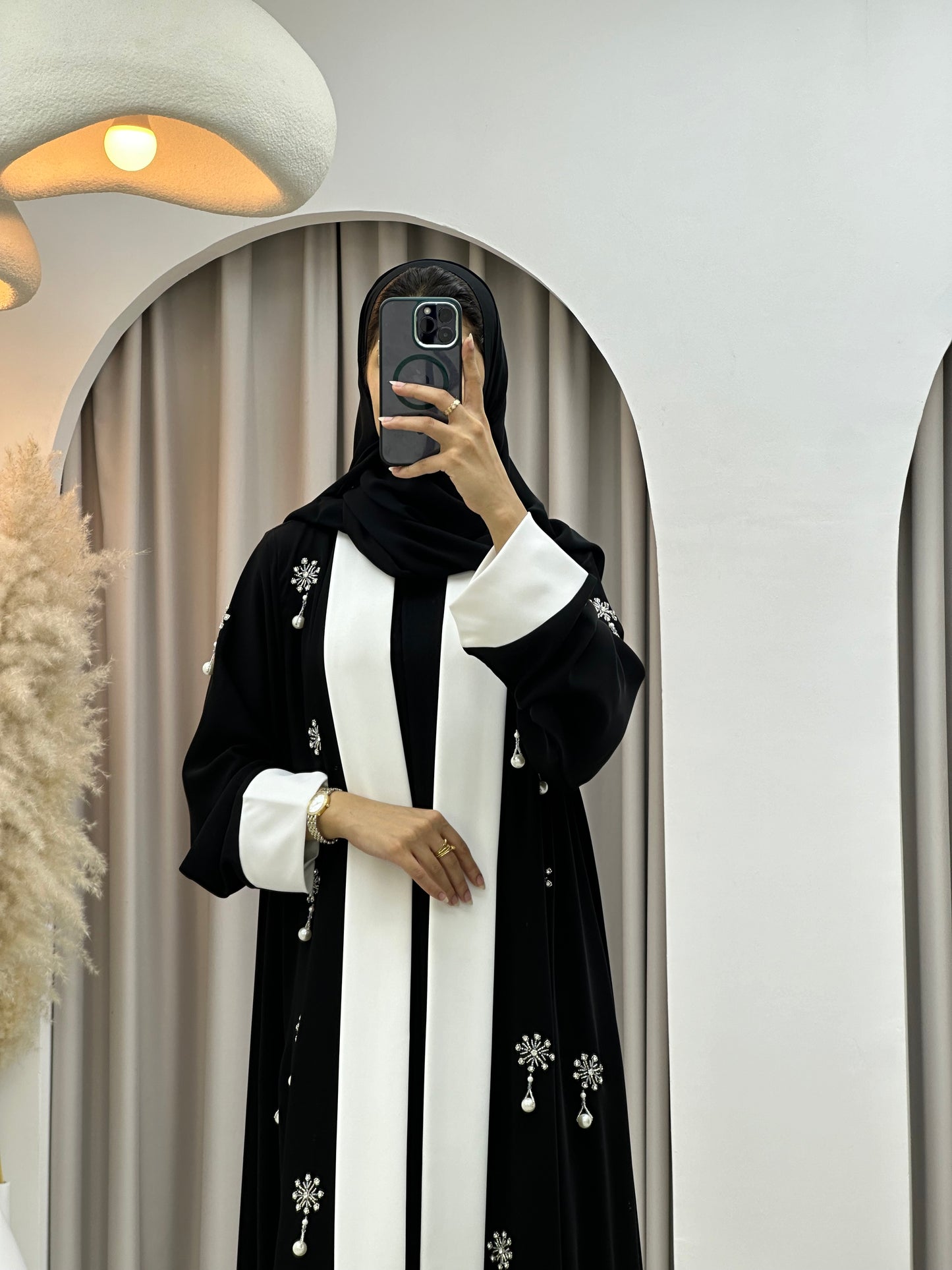 C 0293 White Black Pearl Abaya