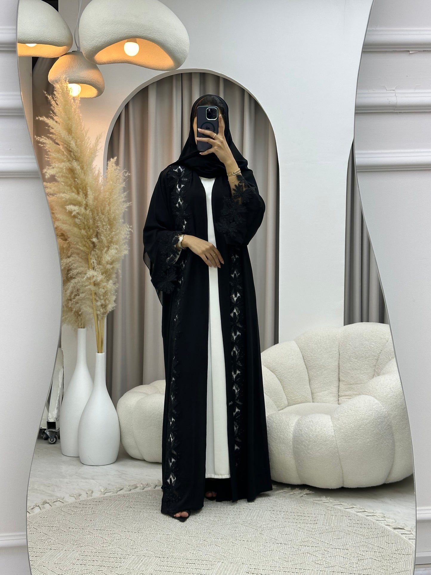 C 0543 Black Classic Lace Abaya