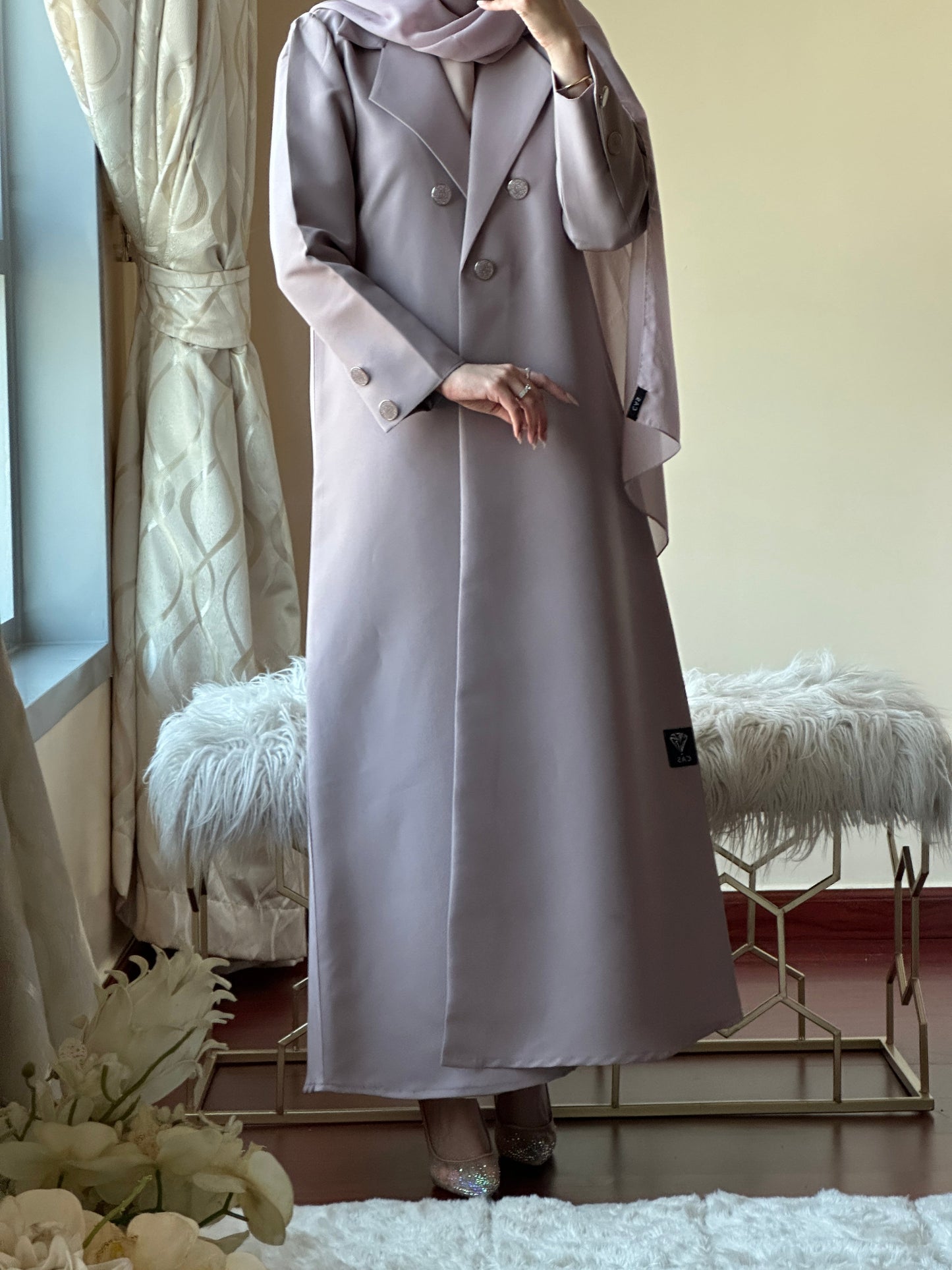 CR-RTW-Beige-Coat-Abaya-09