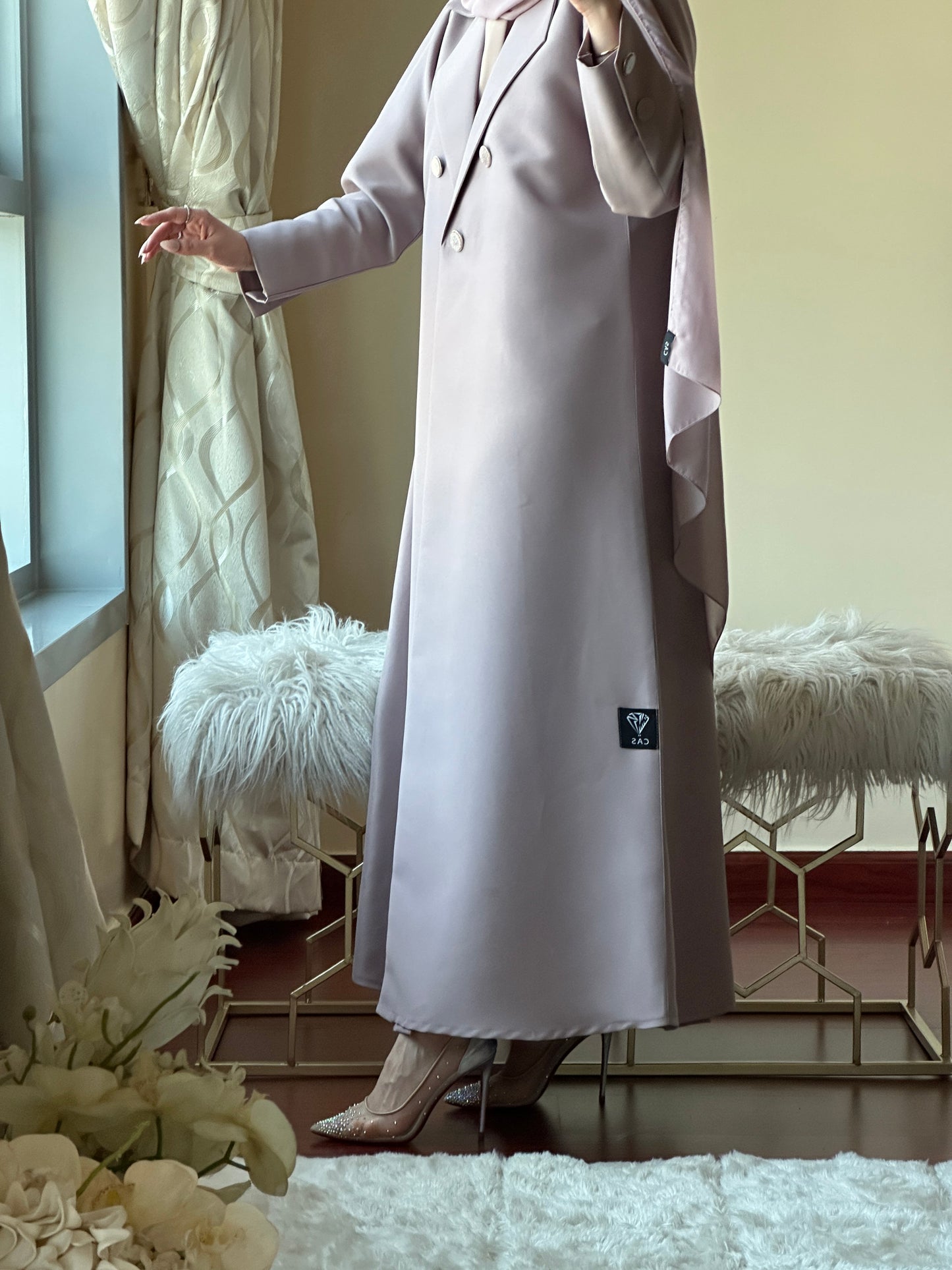 CR-RTW-Beige-Coat-Abaya-09